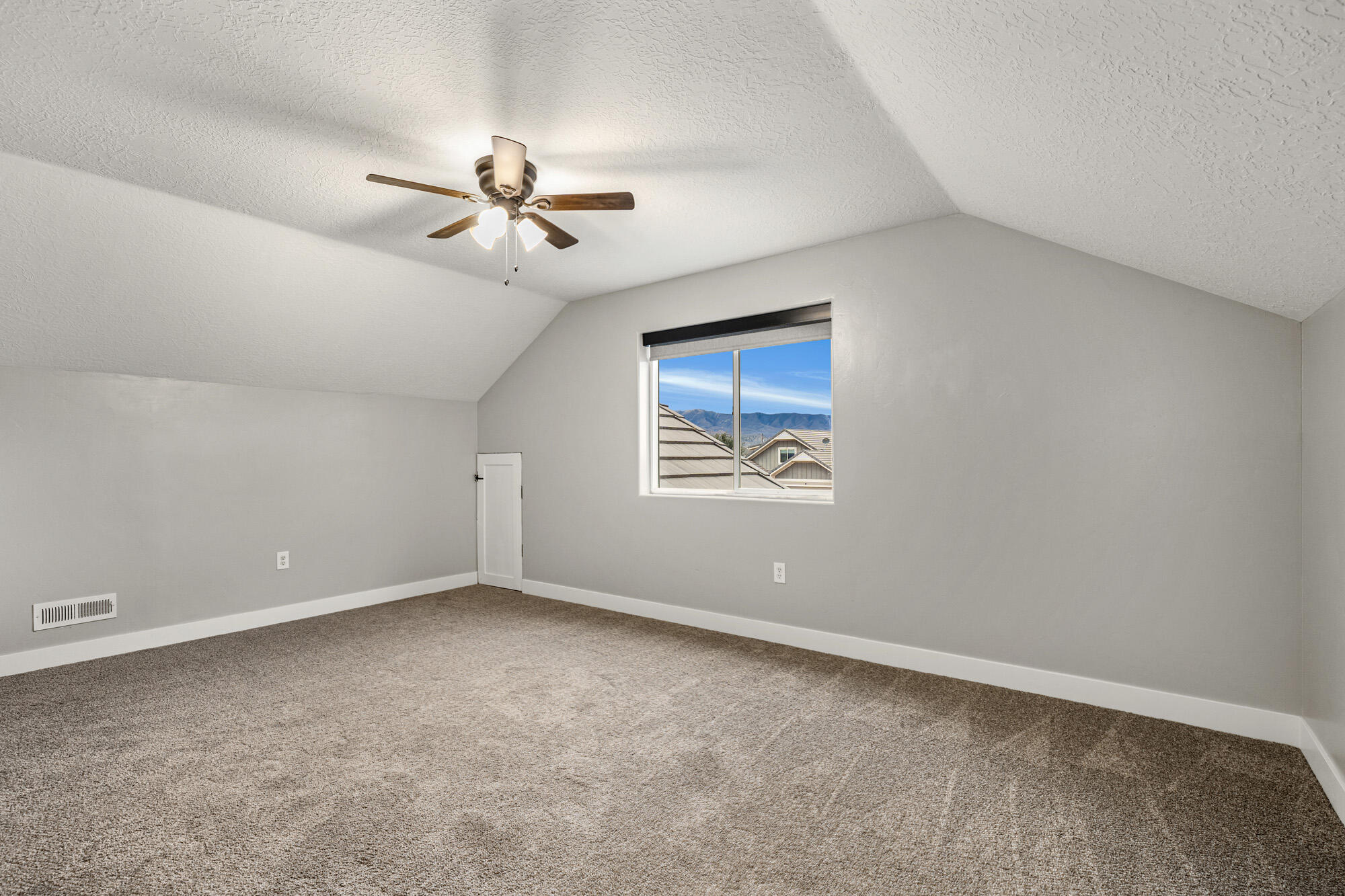 IVINS TOWNSITE - Residential