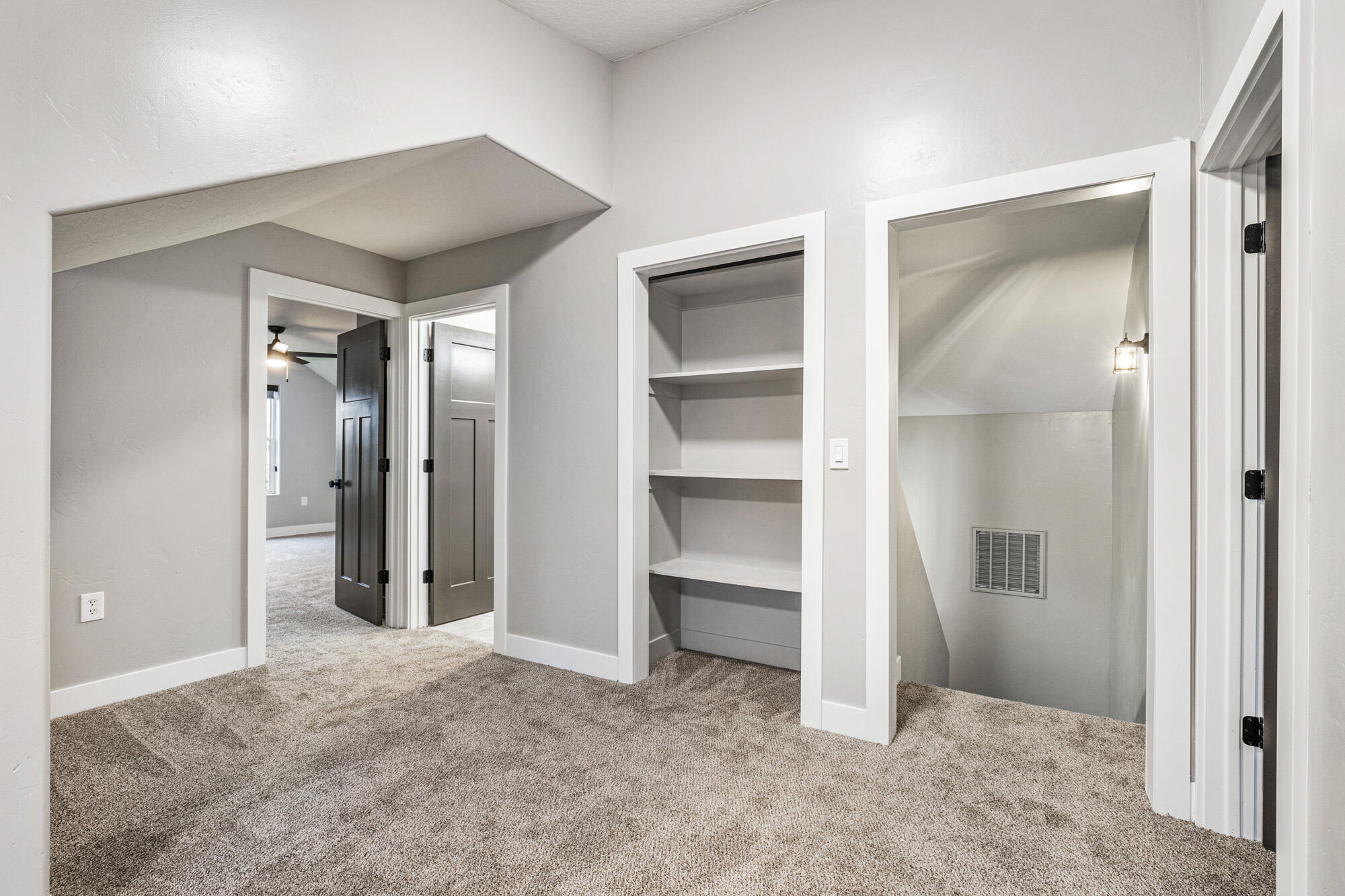 IVINS TOWNSITE - Residential