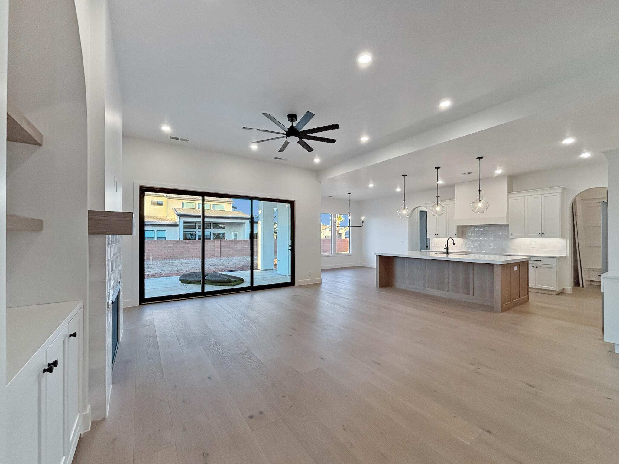 CRIMSON VISTAS - Residential