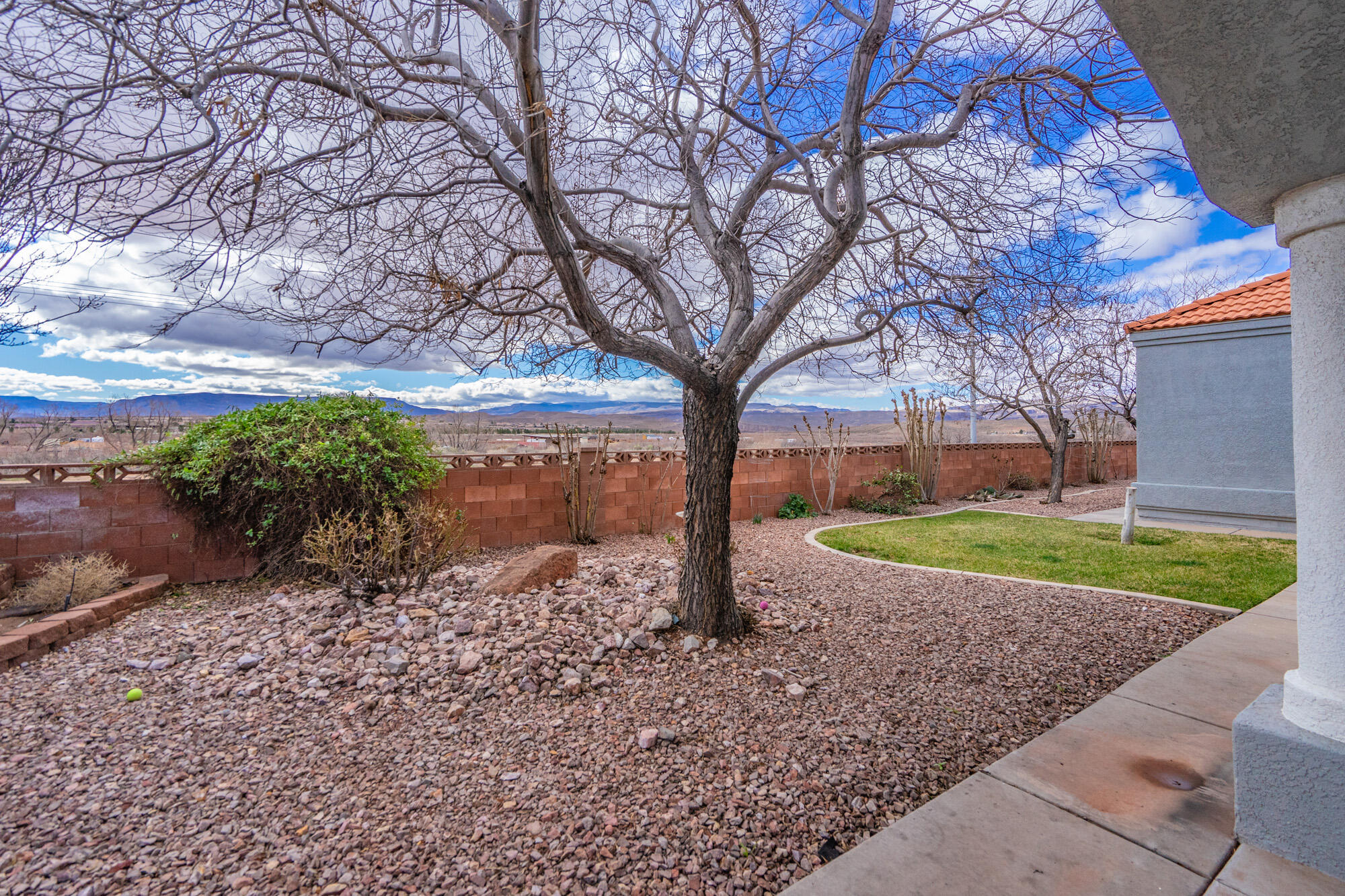 BLOOMINGTON LANE - Residential