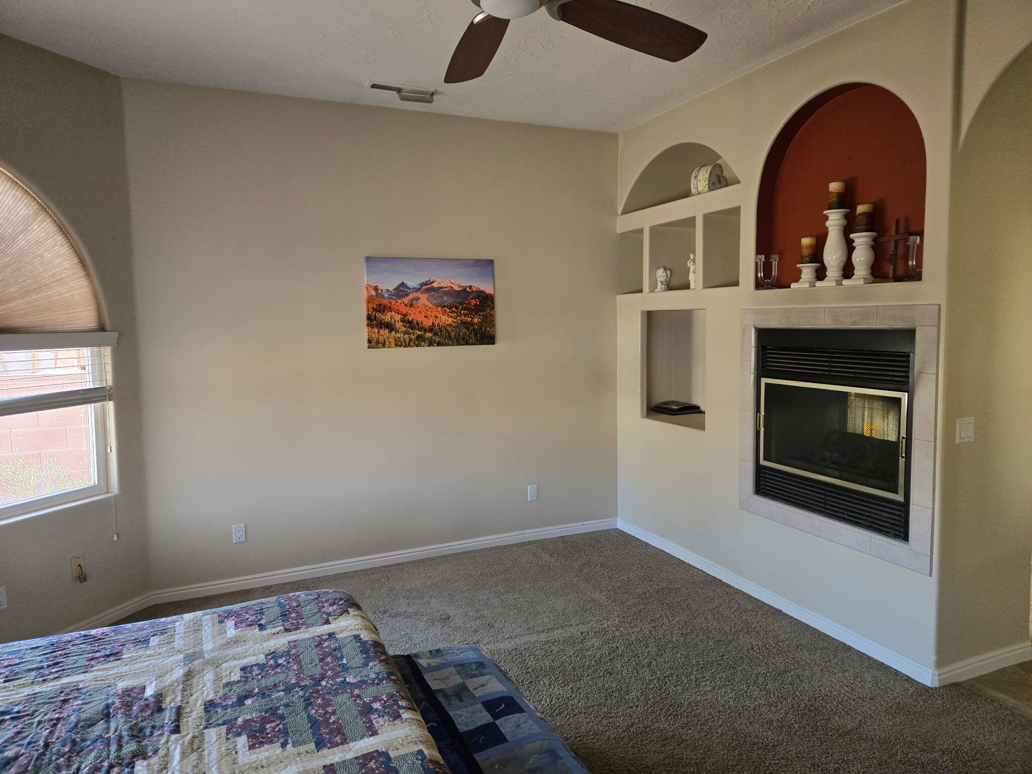 BLOOMINGTON LANE - Residential