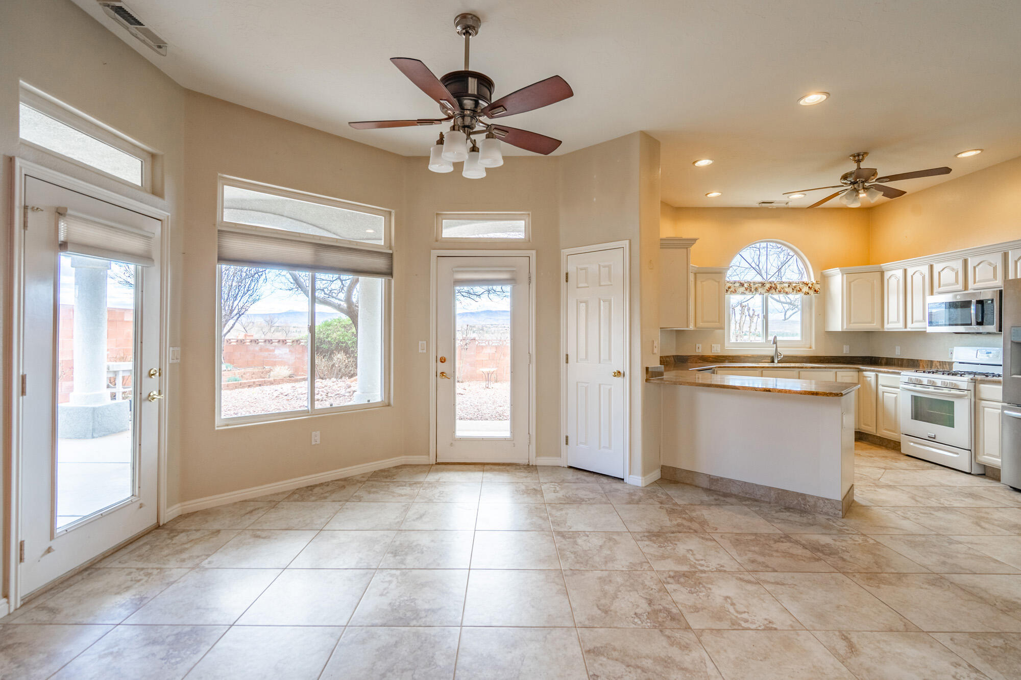 BLOOMINGTON LANE - Residential