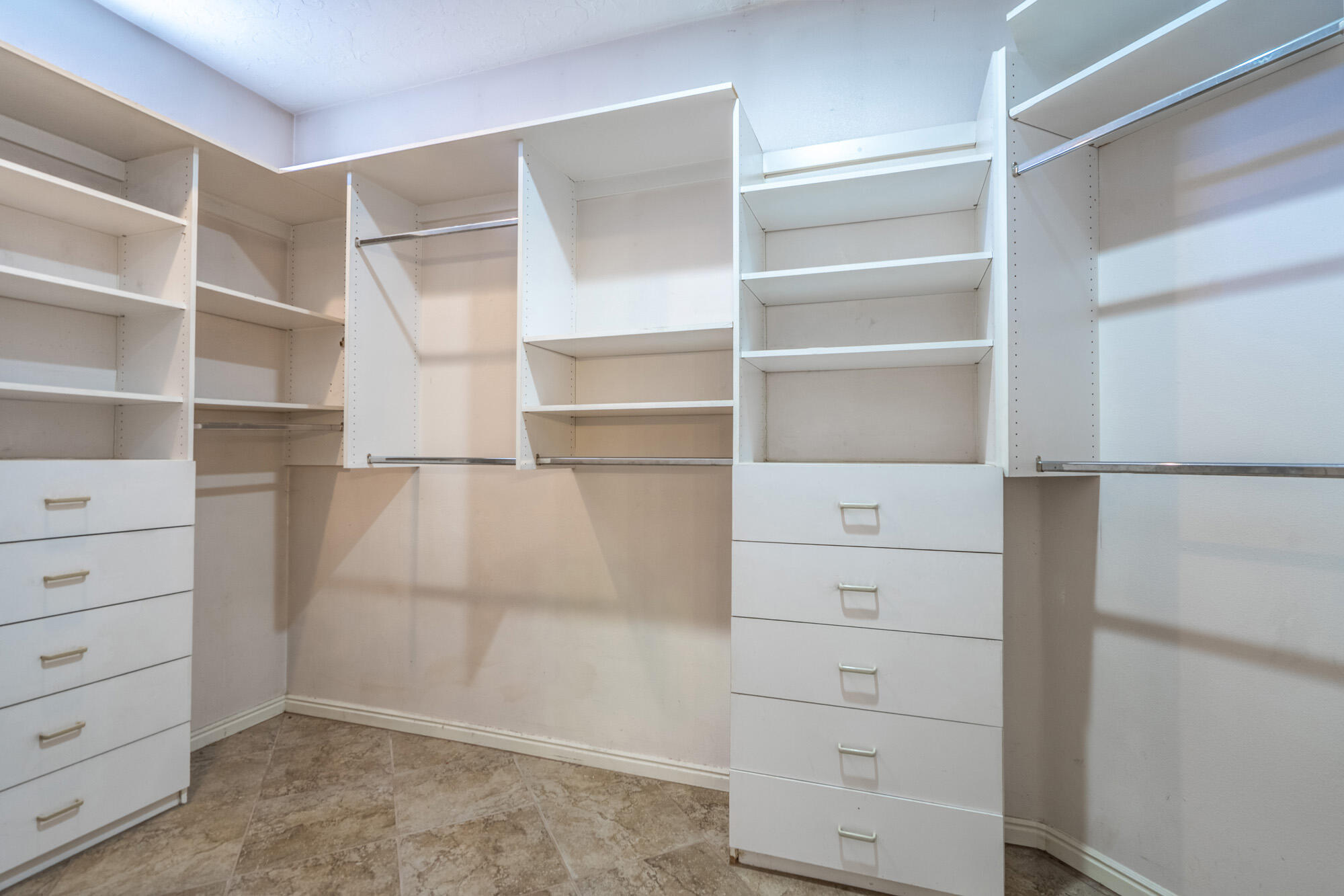 BLOOMINGTON LANE - Residential