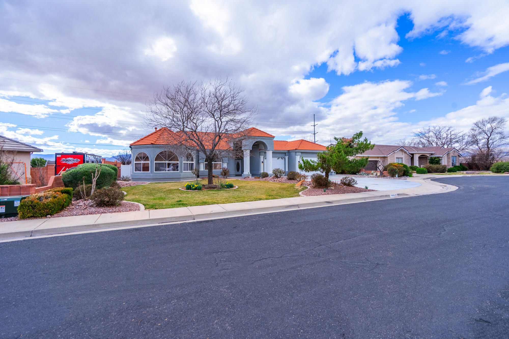 BLOOMINGTON LANE - Residential