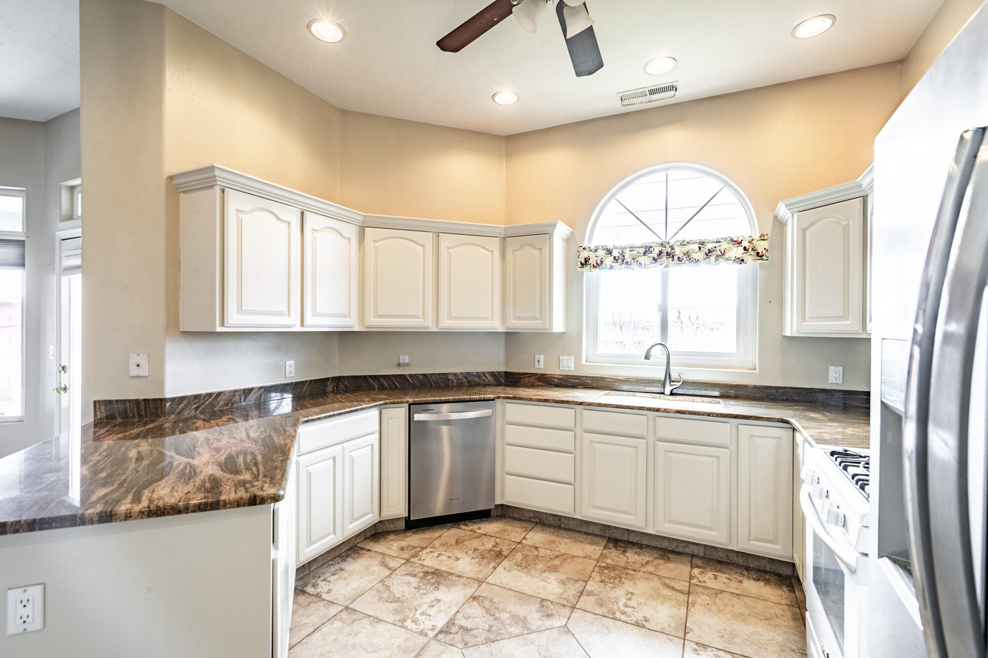 BLOOMINGTON LANE - Residential