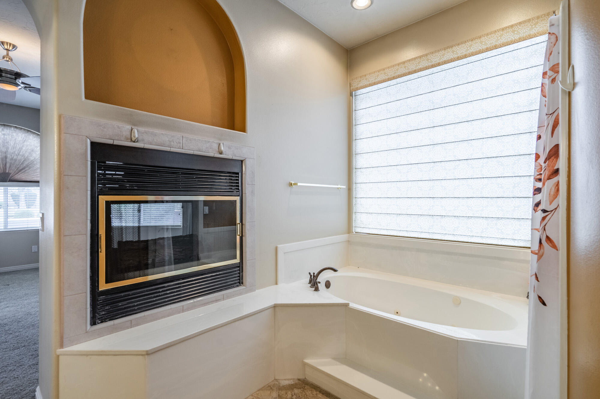 BLOOMINGTON LANE - Residential