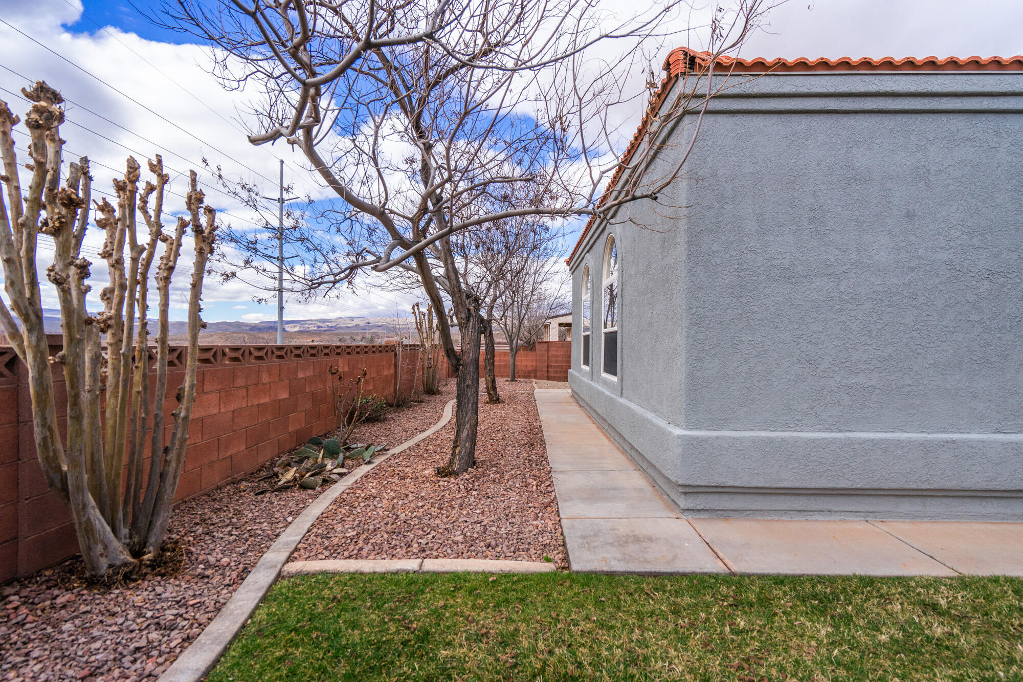 BLOOMINGTON LANE - Residential