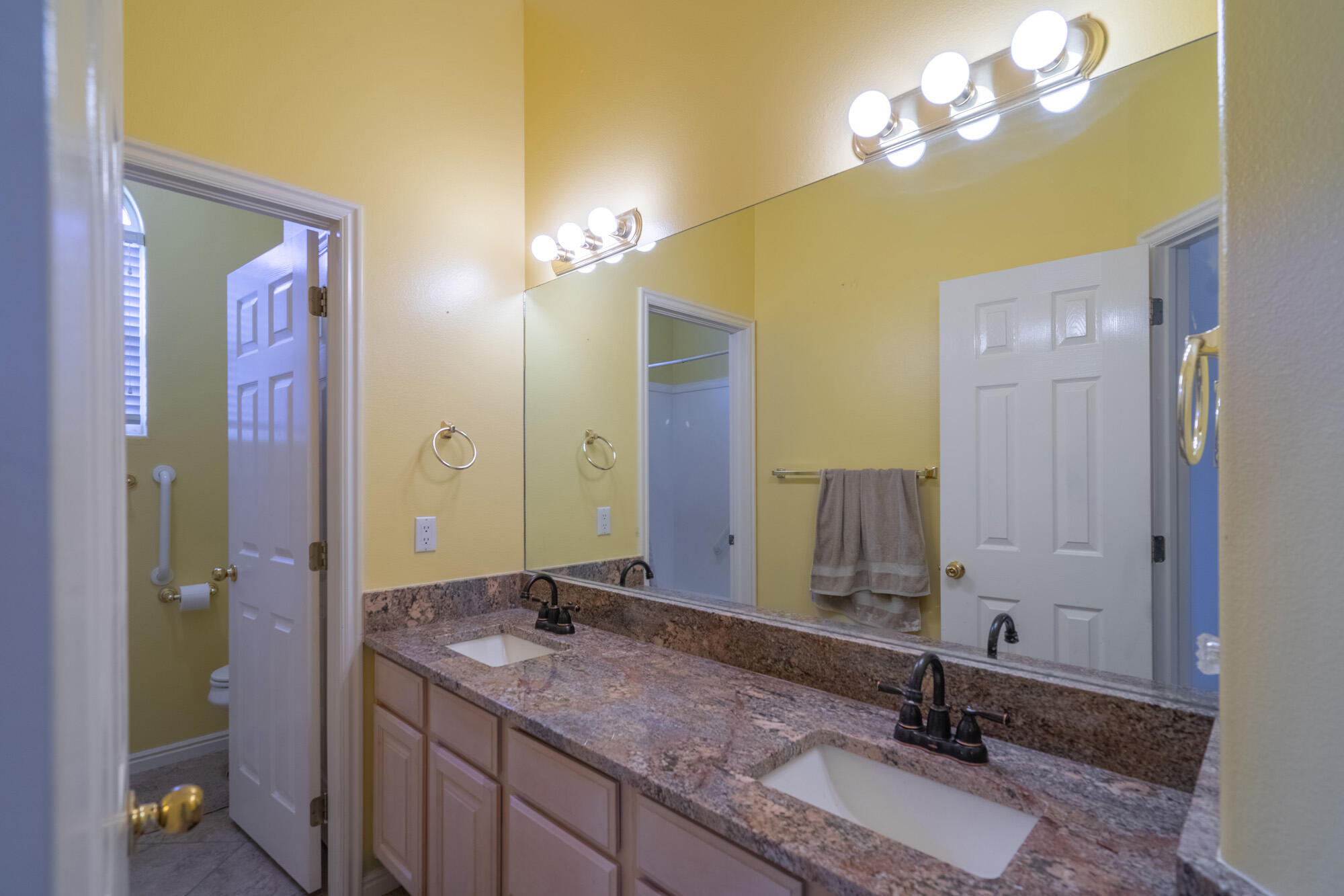 BLOOMINGTON LANE - Residential