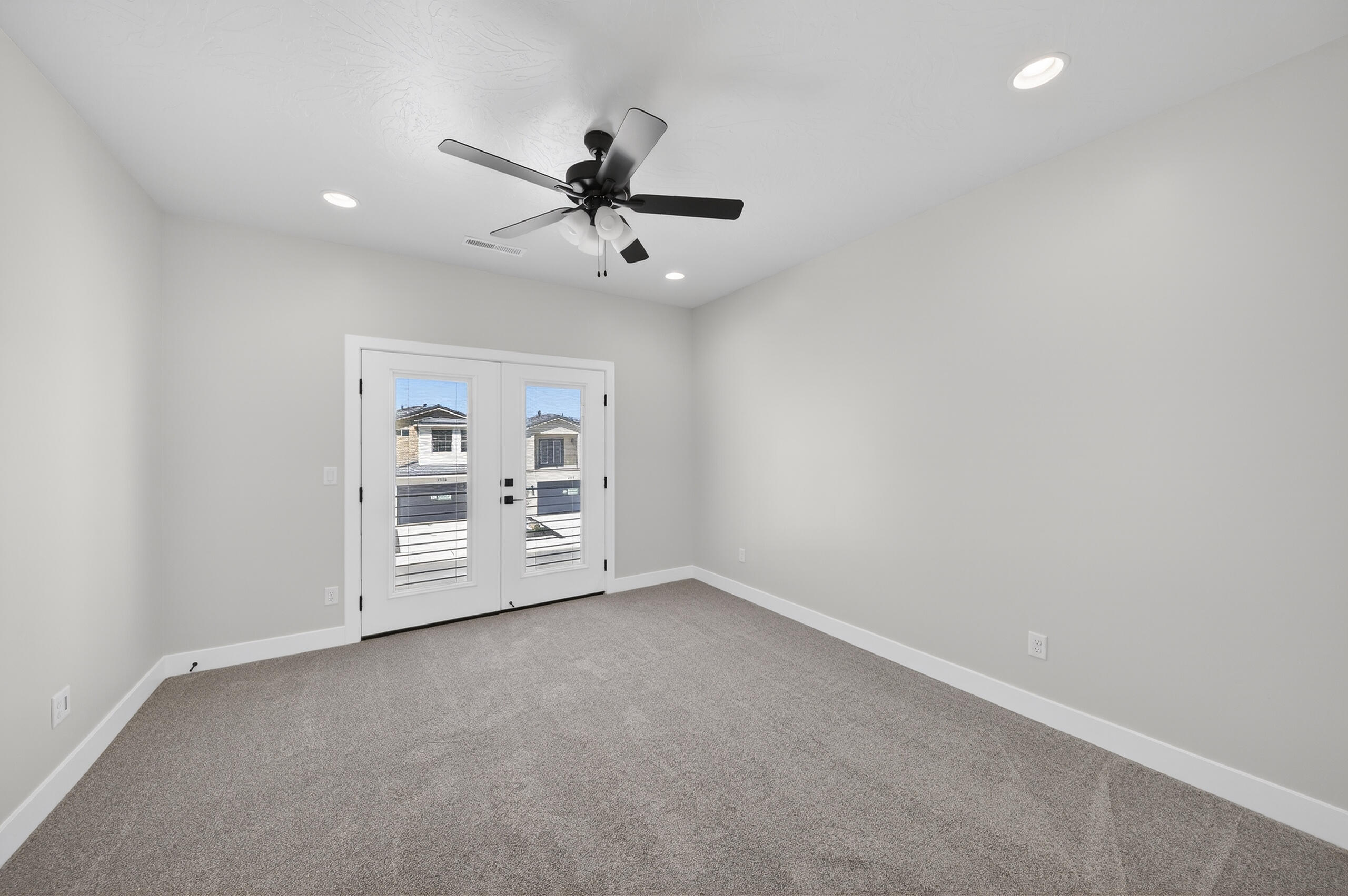 SOUTH DESERT PD - Residential