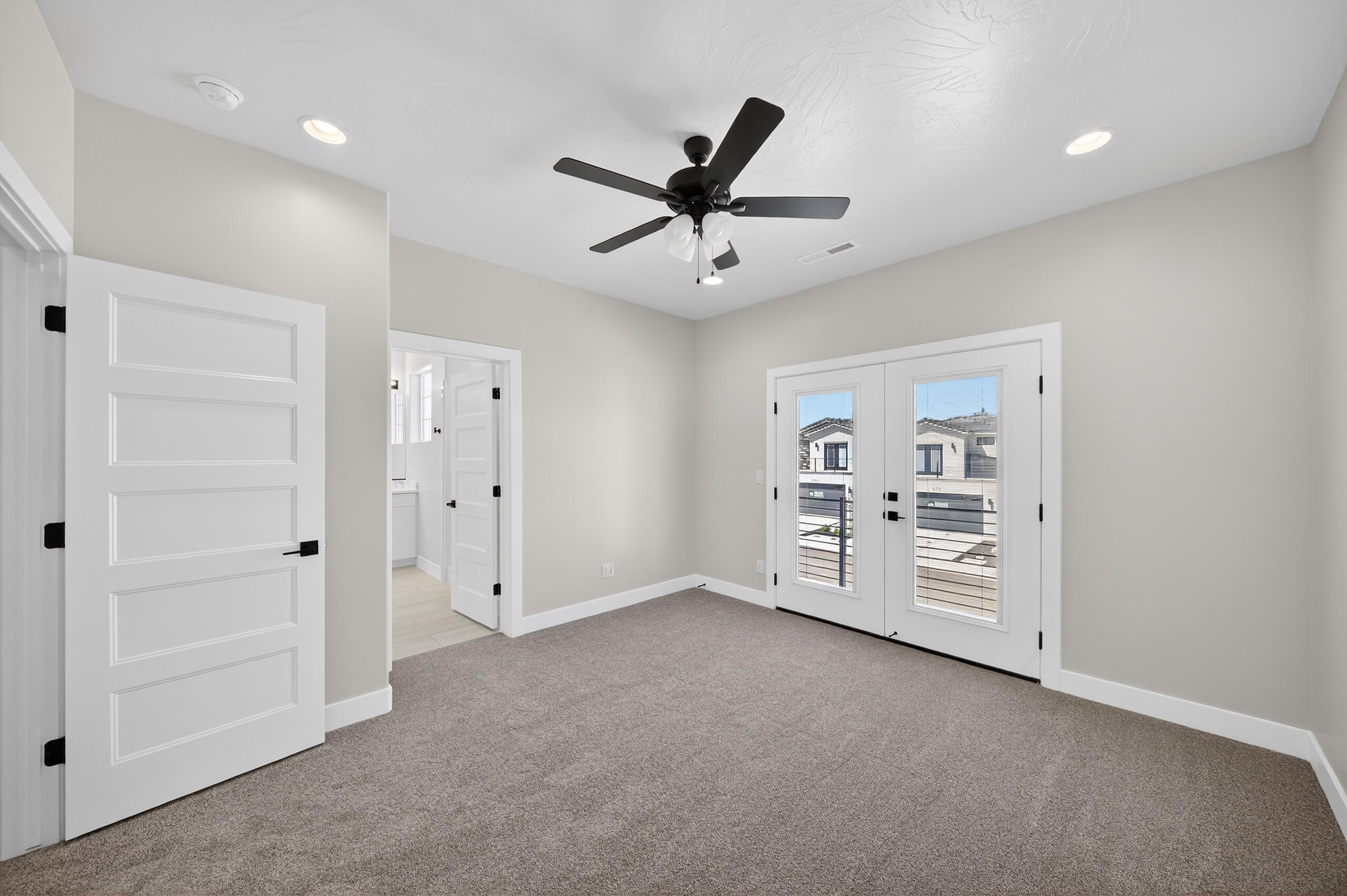 SOUTH DESERT PD - Residential