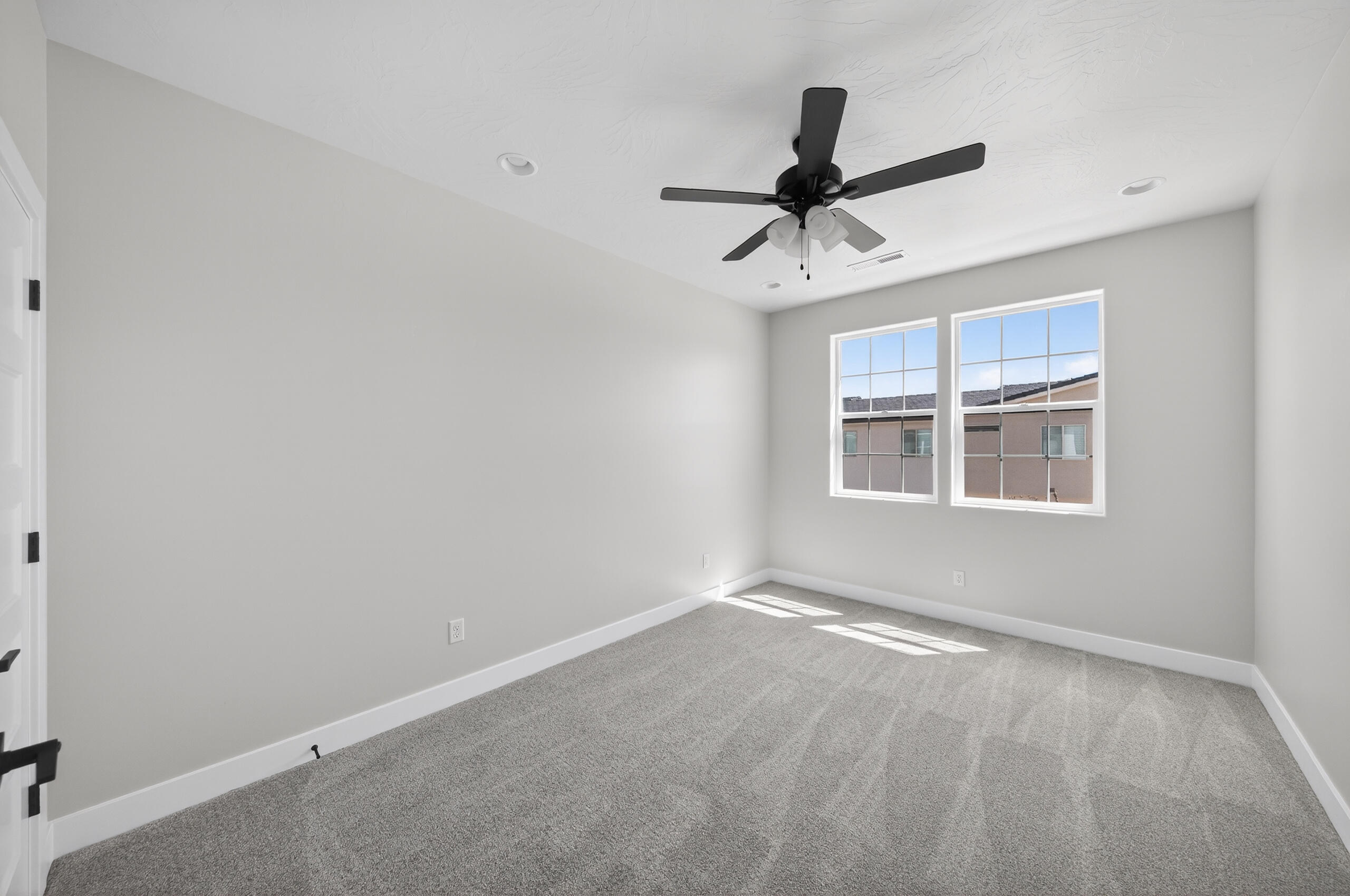 SOUTH DESERT PD - Residential