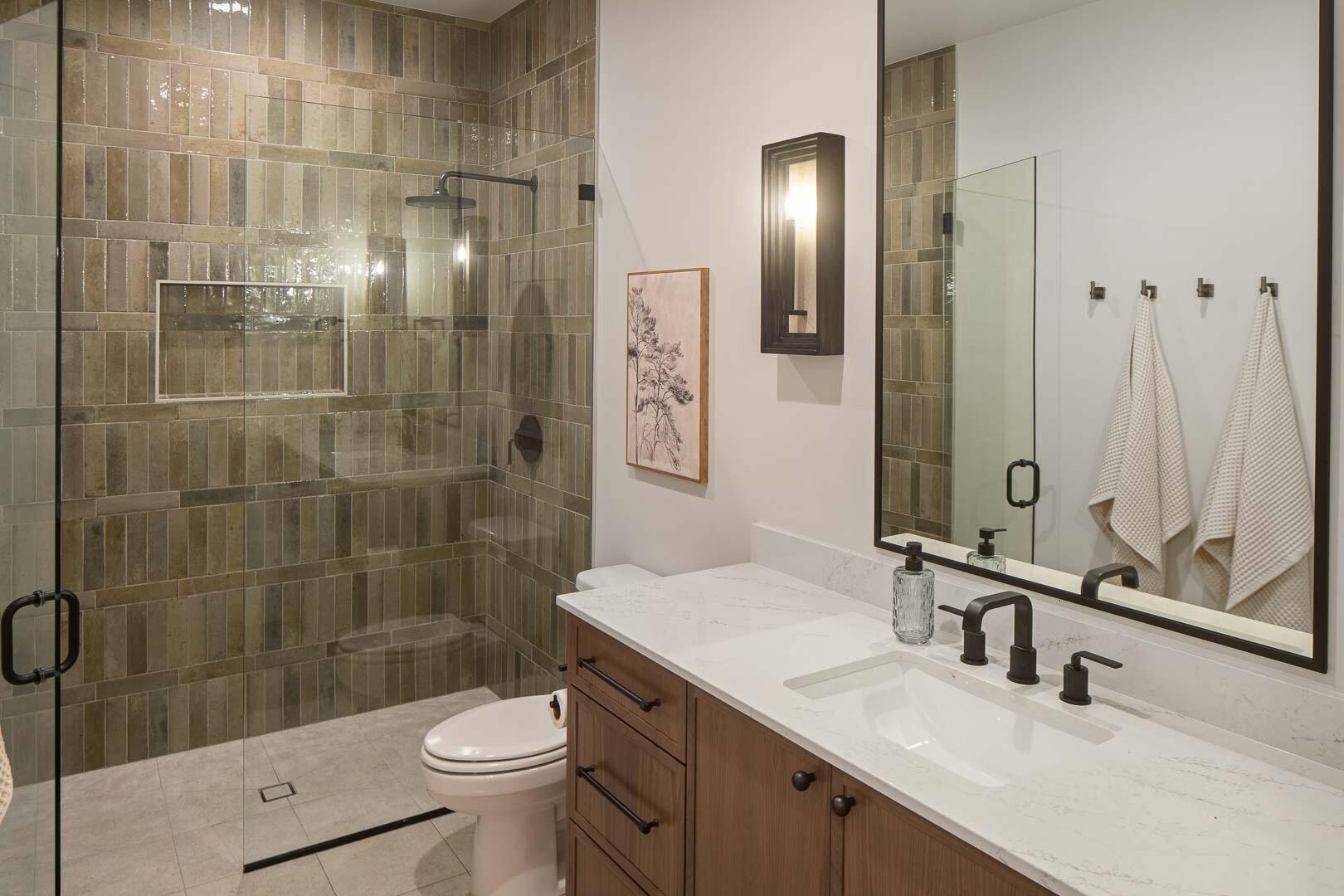 HERITAGE PLACE - Residential