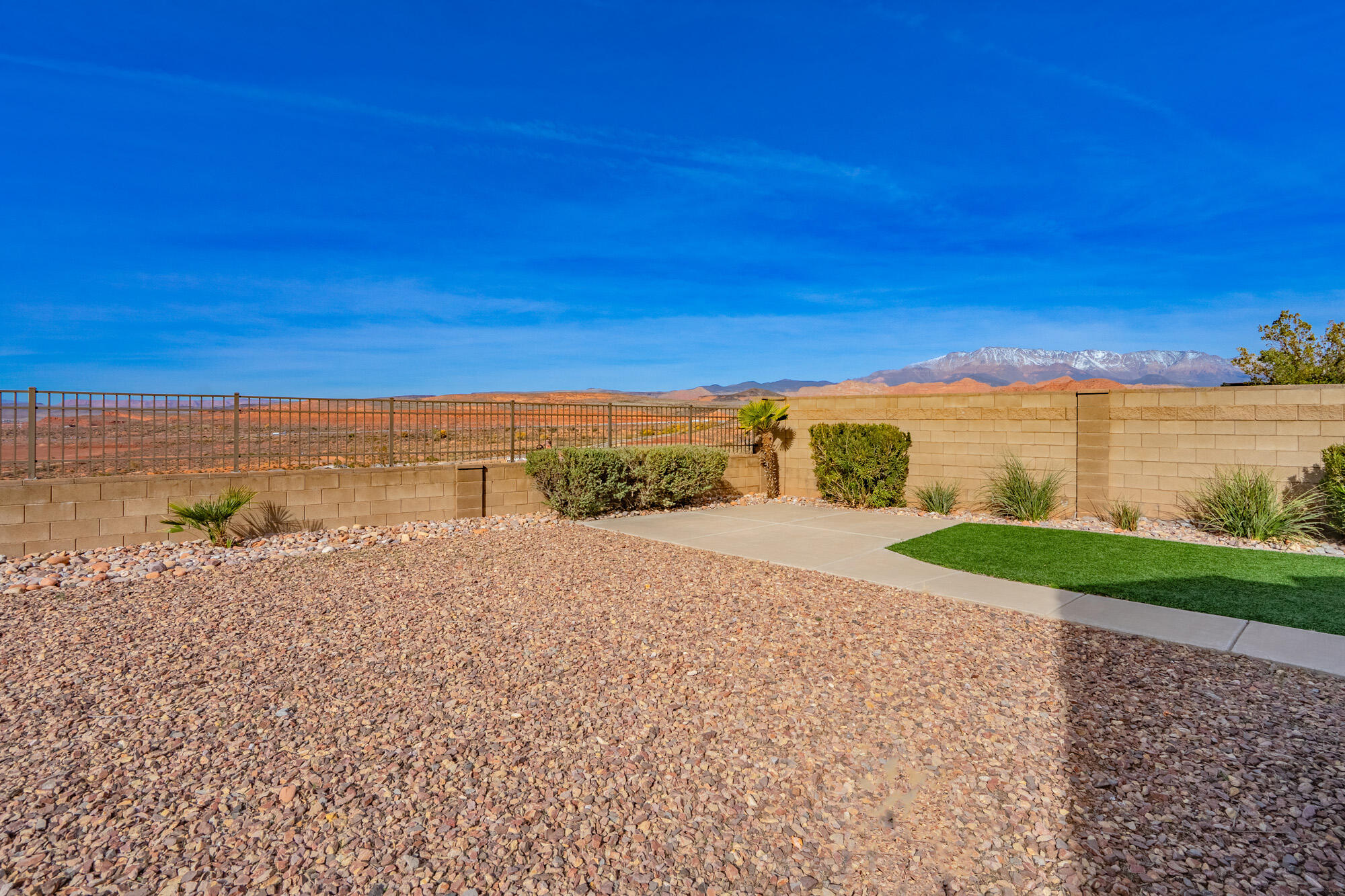 HIGHLAND PARK AT THE CORAL CANYON - Residential