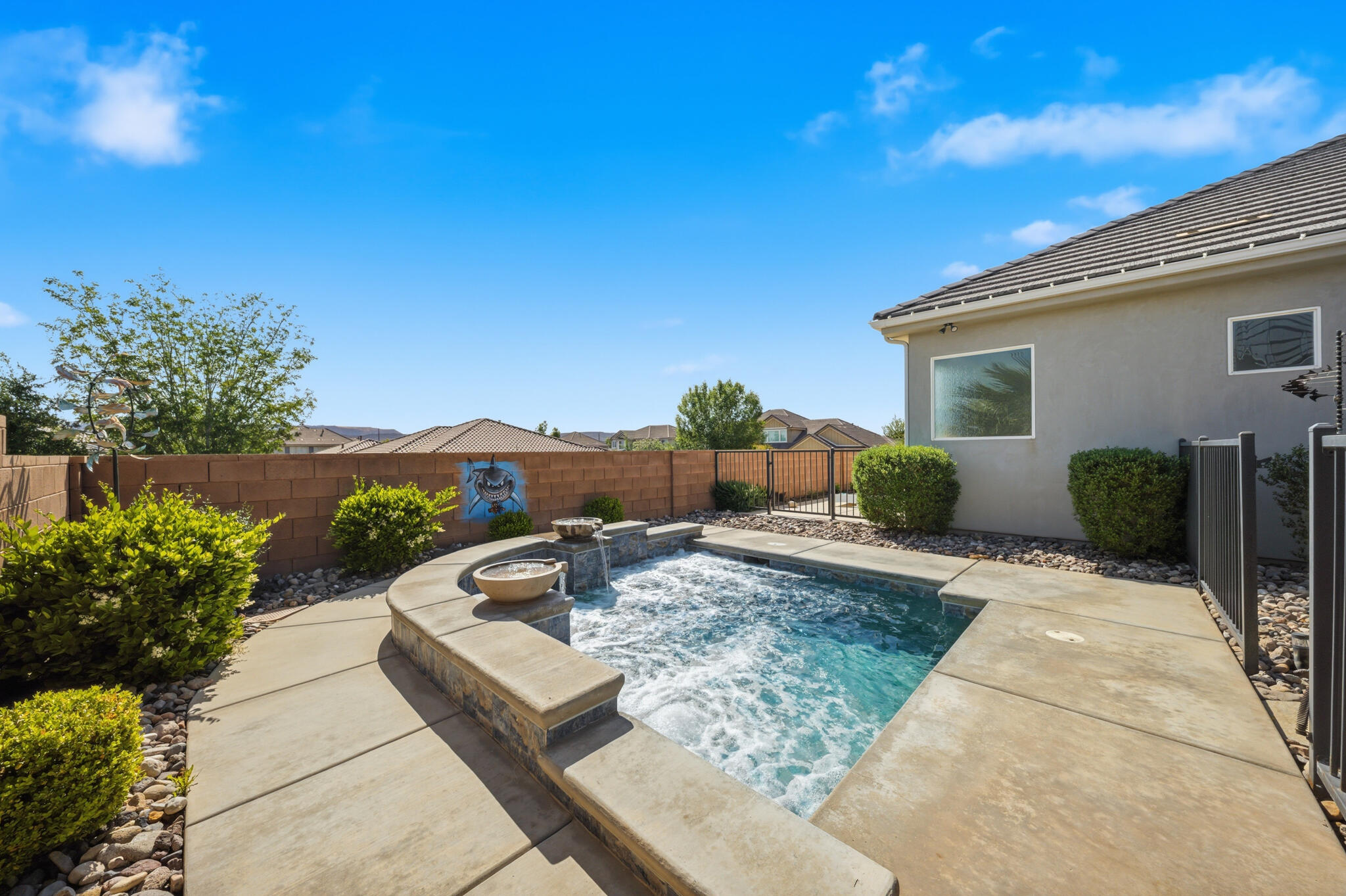 SAGE MEADOWS - Residential