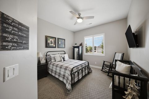 Tiny photo for 2829 E 1880 S, Saint George, UT 84790 (MLS # 26-271676)