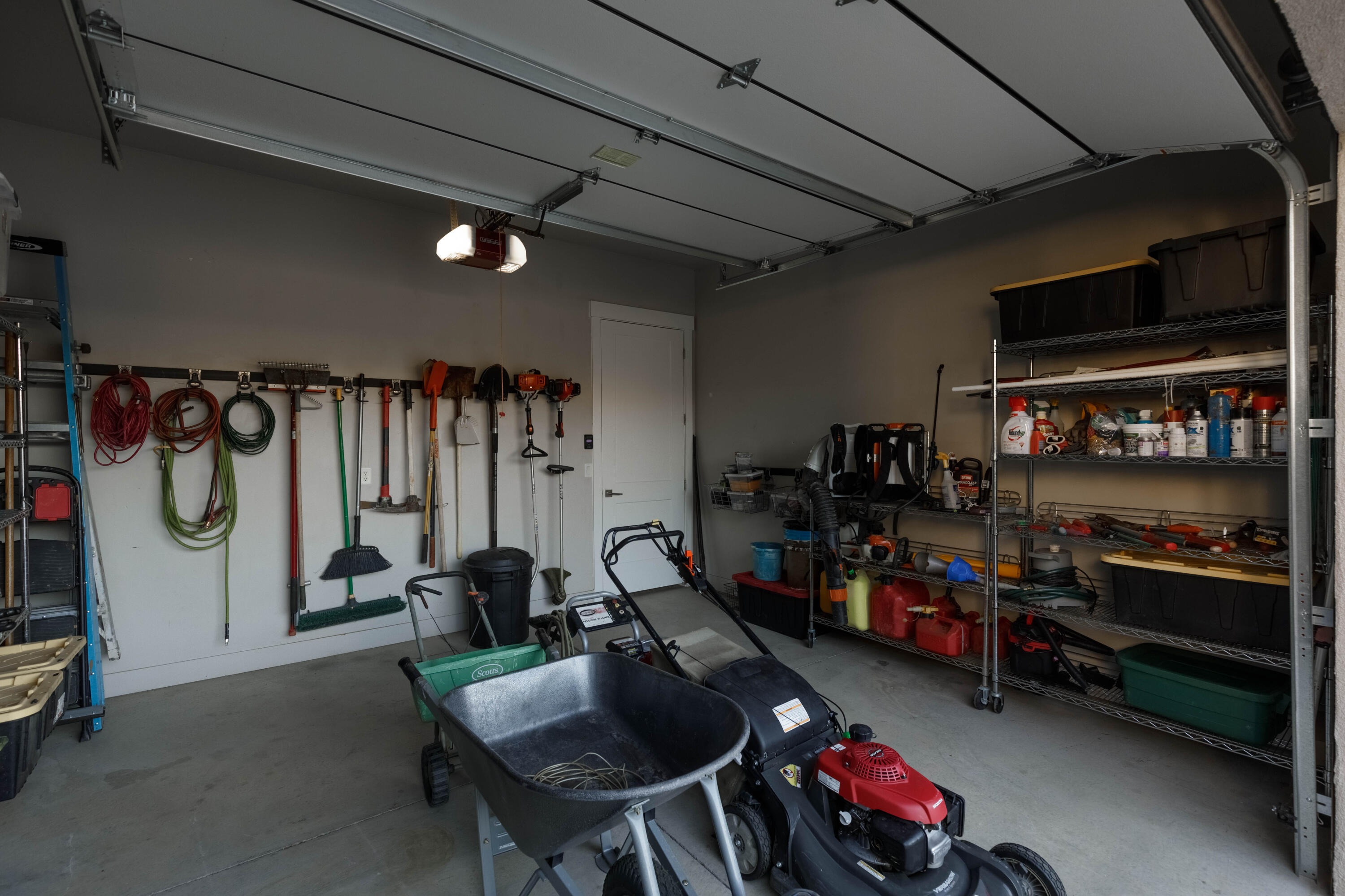 HARDCASTLE ESTATES - Residential