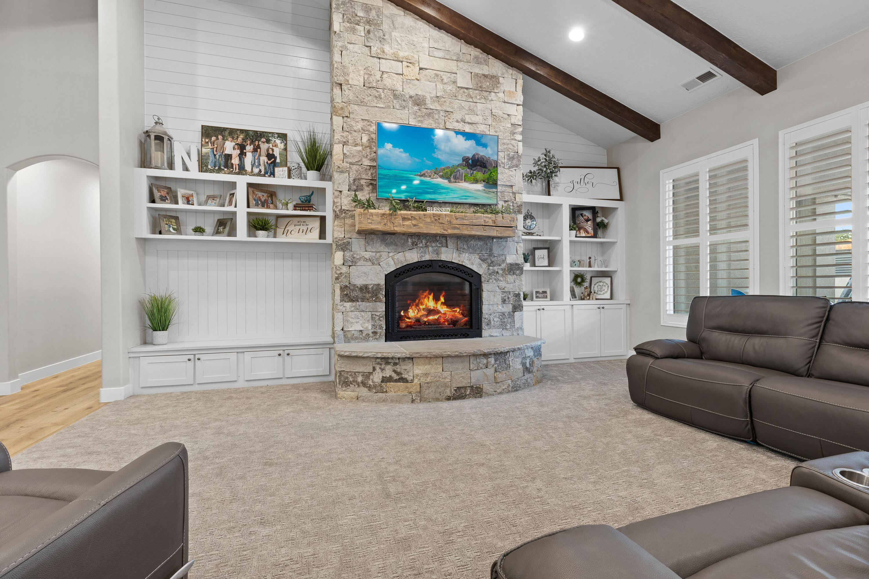 HARDCASTLE ESTATES - Residential