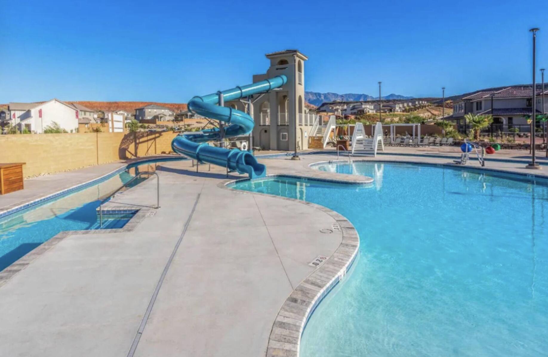 PASEOS AT SIENNA HILLS - Residential