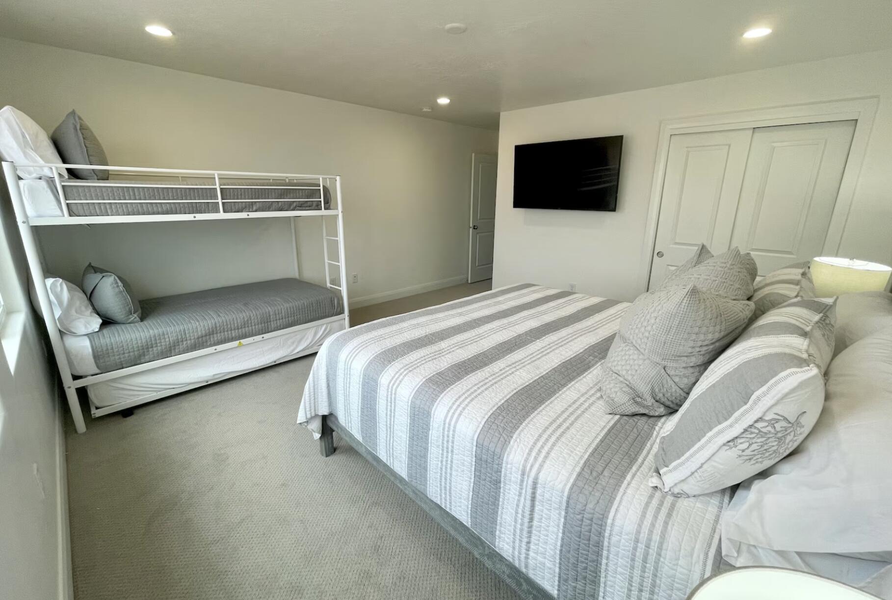 PASEOS AT SIENNA HILLS - Residential