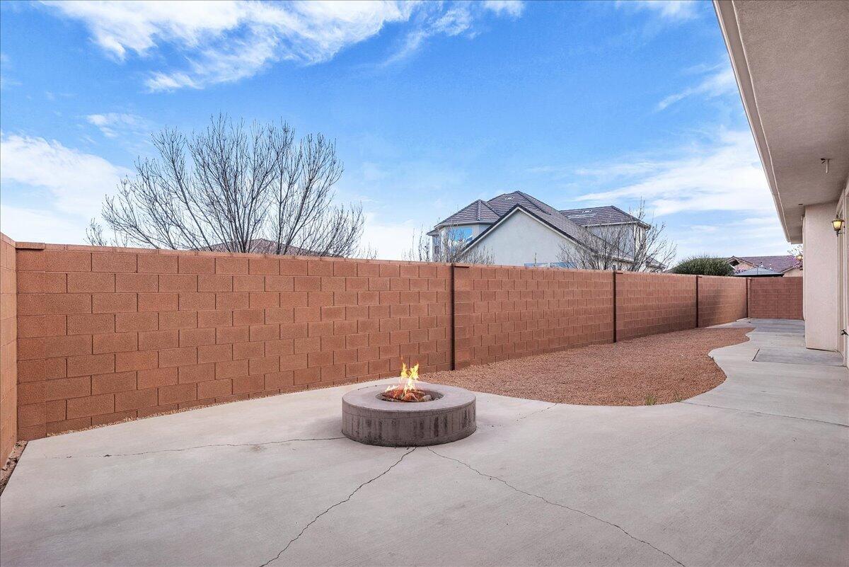 HIGHLANDS AT GREEN VALLEY - Residential