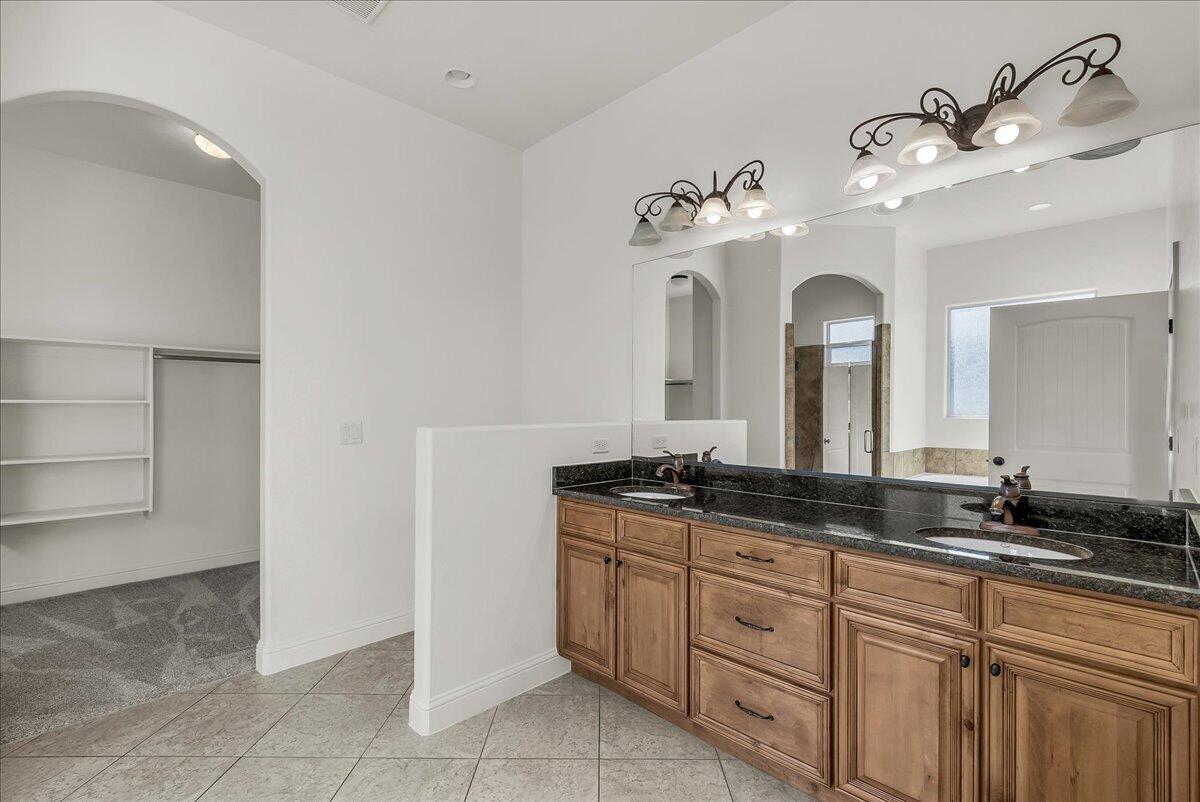 HIGHLANDS AT GREEN VALLEY - Residential