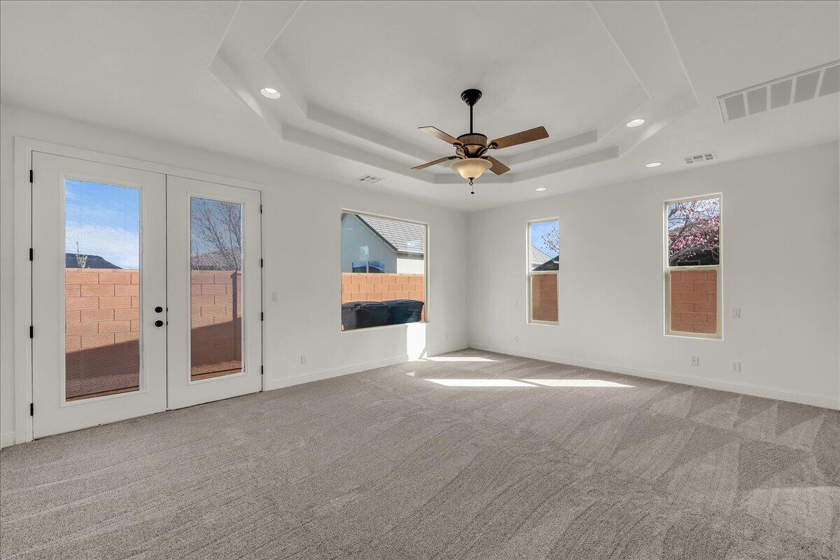 HIGHLANDS AT GREEN VALLEY - Residential