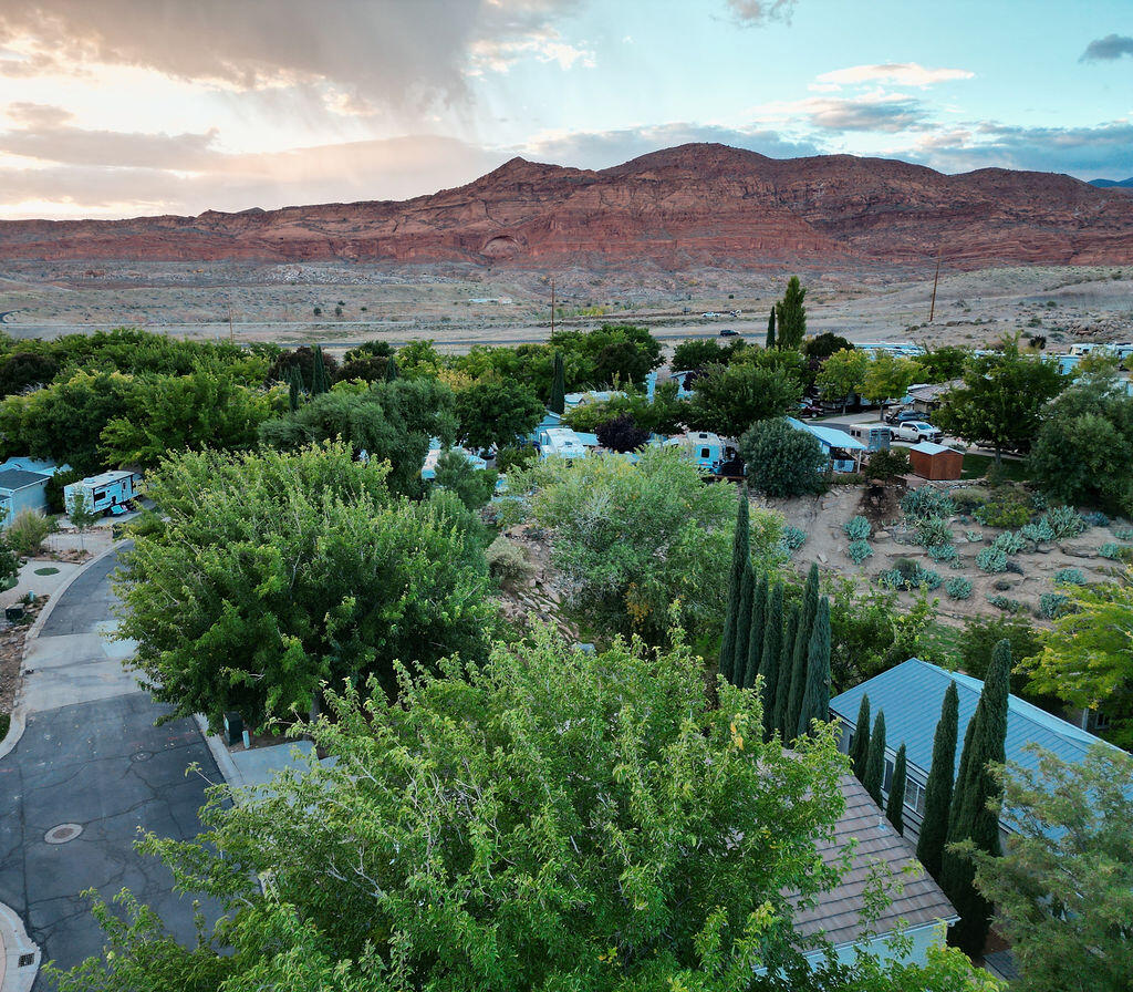 HARRISBURG LAKESIDE ESTATES - Residential