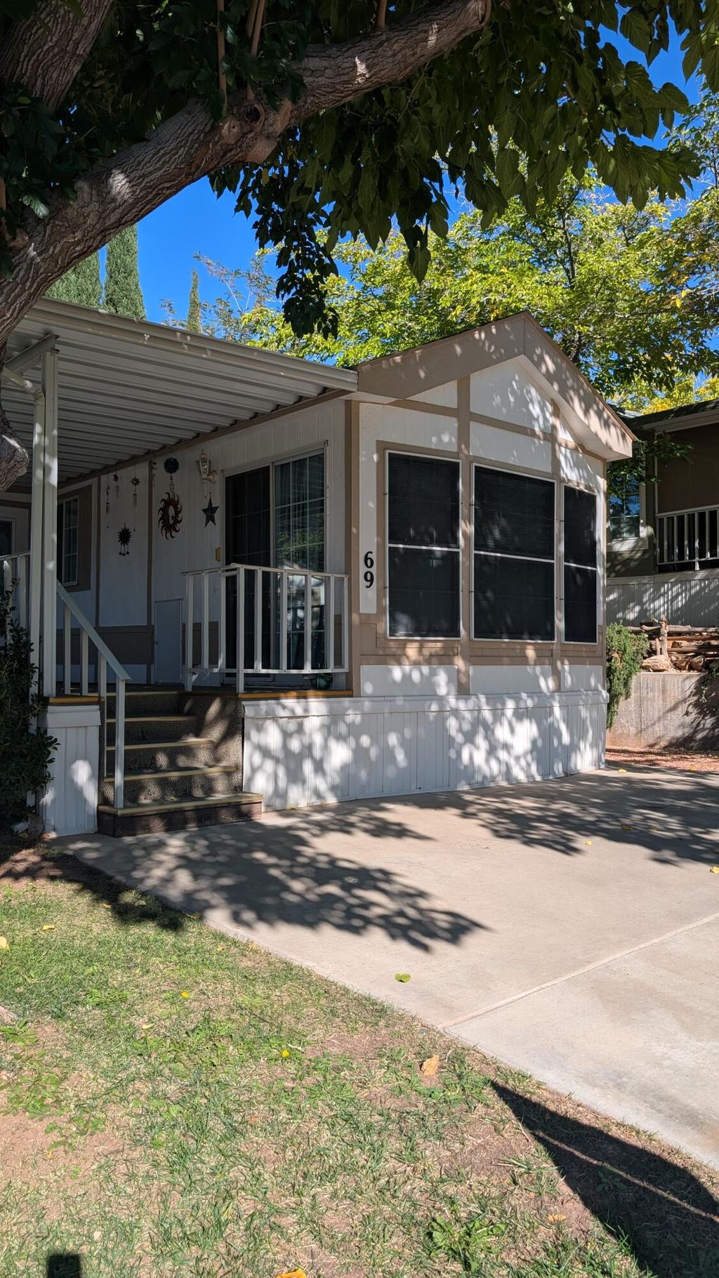 Photo of 69 REDBLUFF DR, Harrisburg, UT 84737 (MLS # 25-266278)