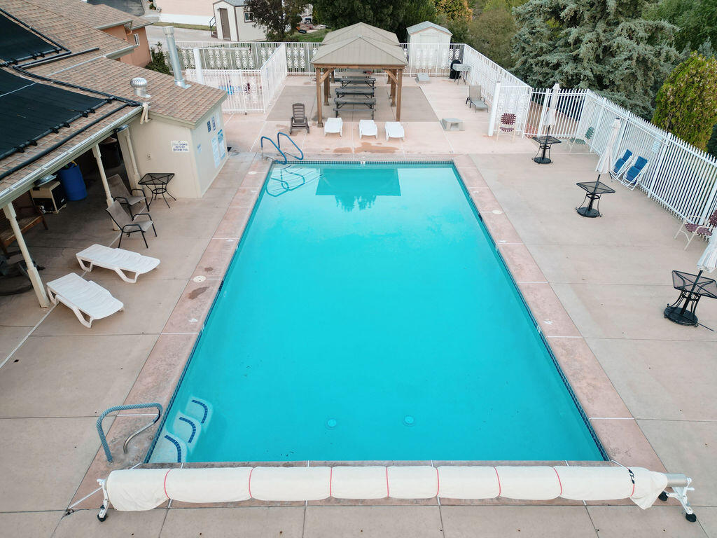 HARRISBURG LAKESIDE ESTATES - Residential