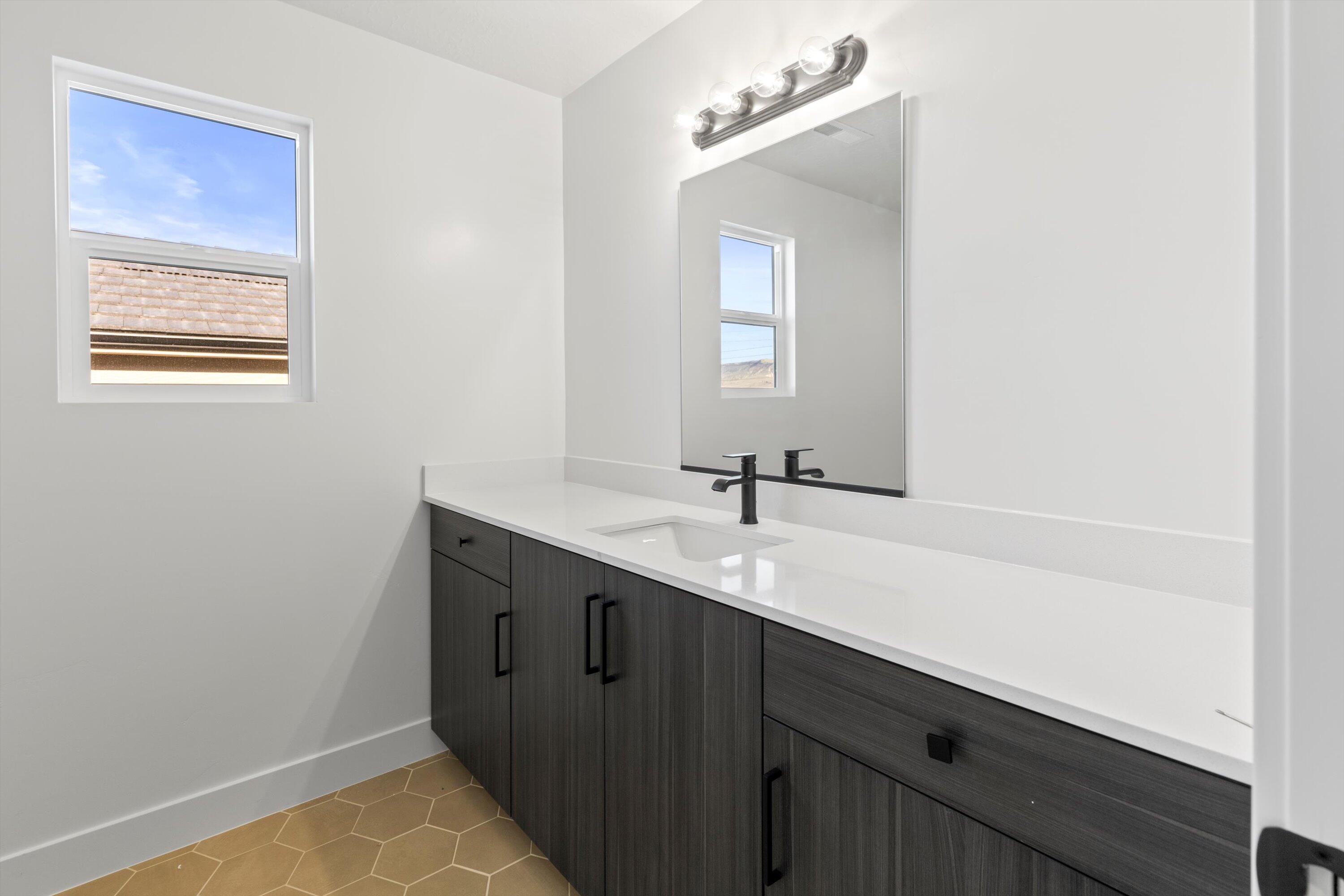 WHITE HILLS SUB - Residential