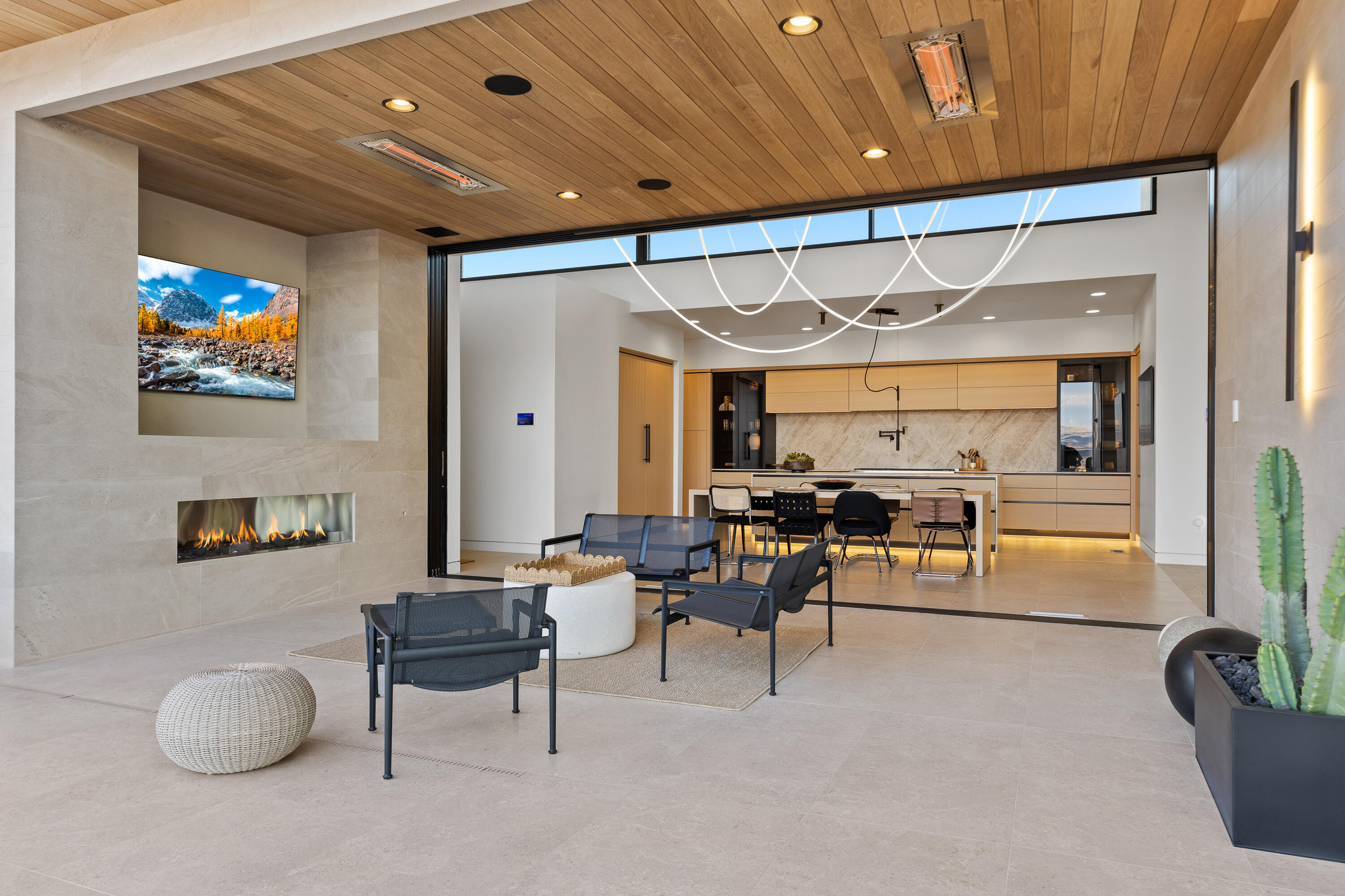 STONE CLIFF - Residential