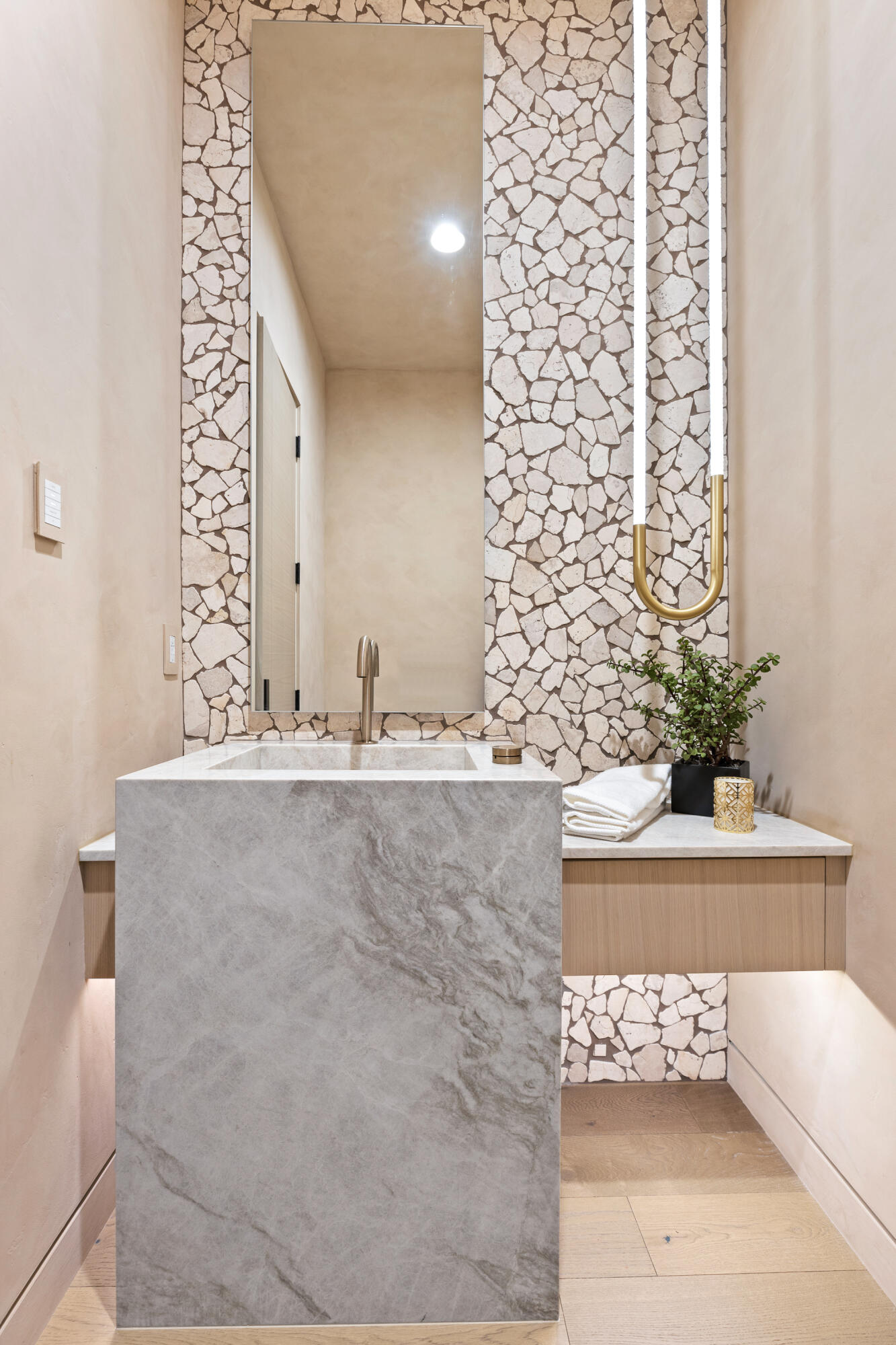 STONE CLIFF - Residential