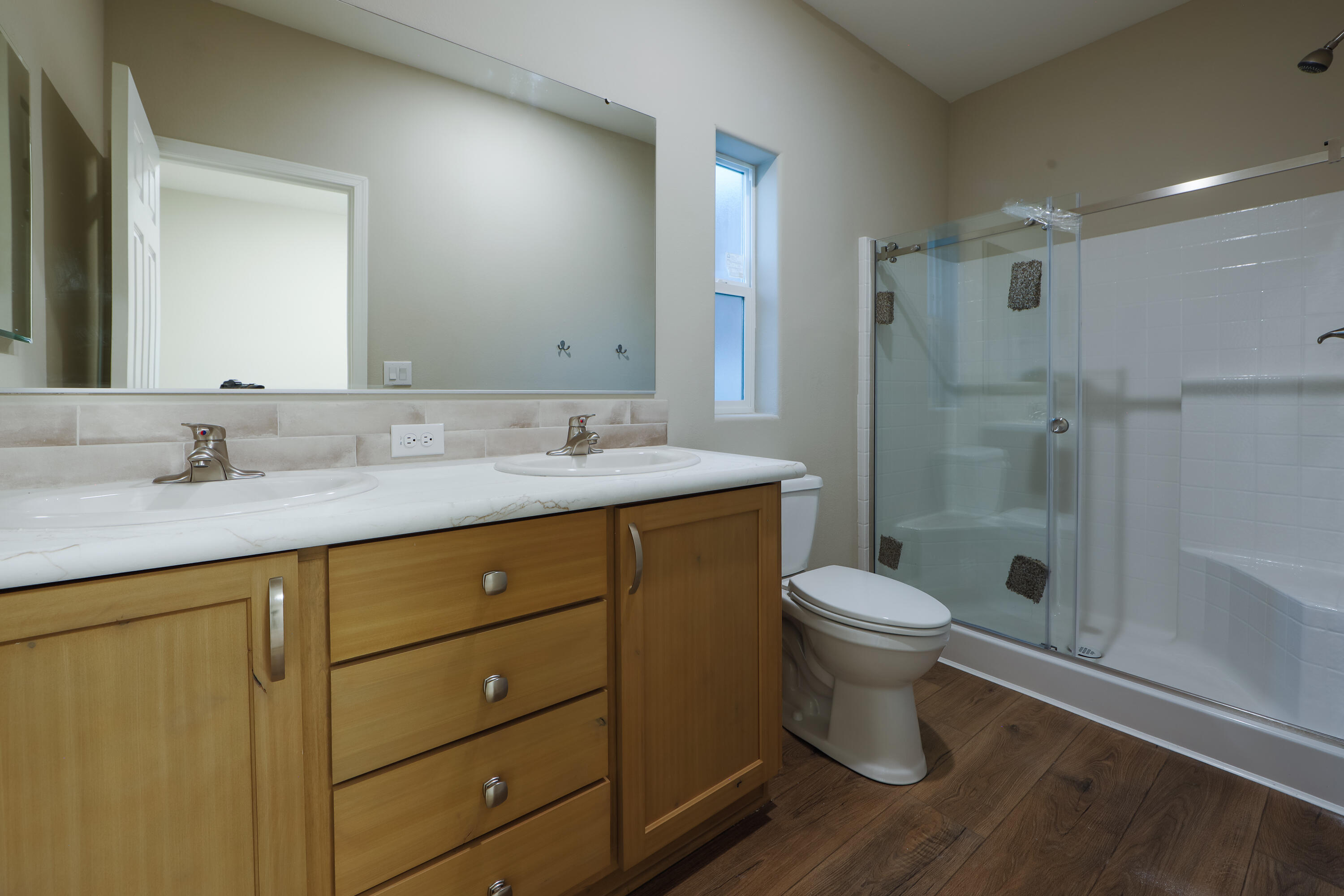 CANYON BREEZE RV RESORT - Residential