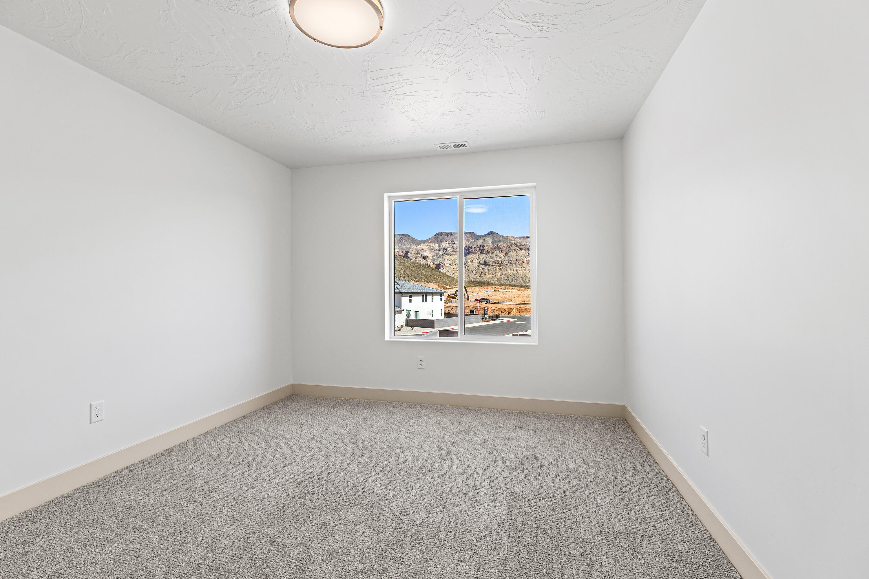 CORDERO - Residential