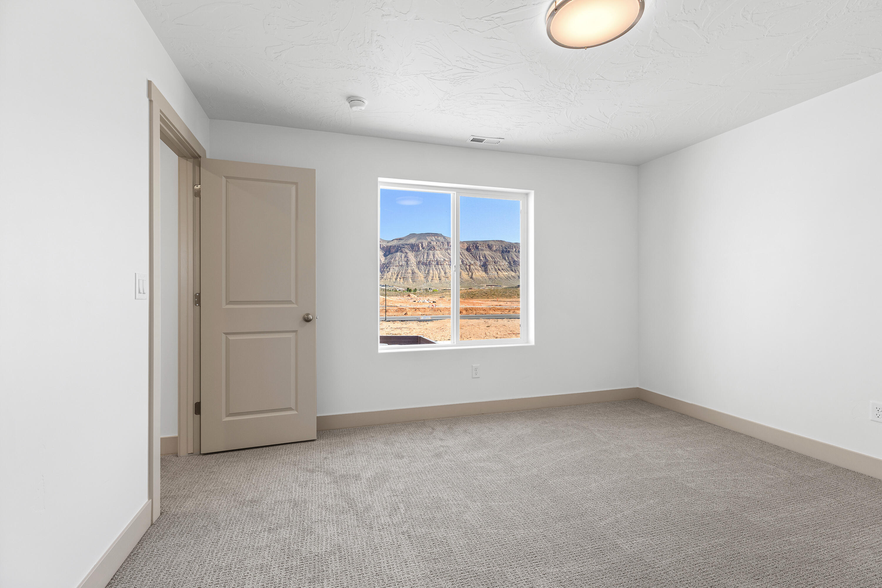 CORDERO - Residential