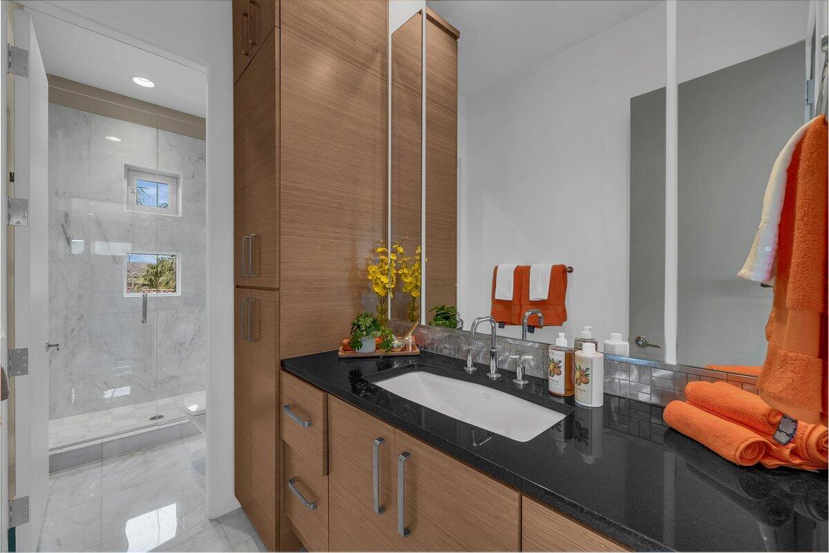 TWIN CREEKS AT STONEBRIDGE - Residential