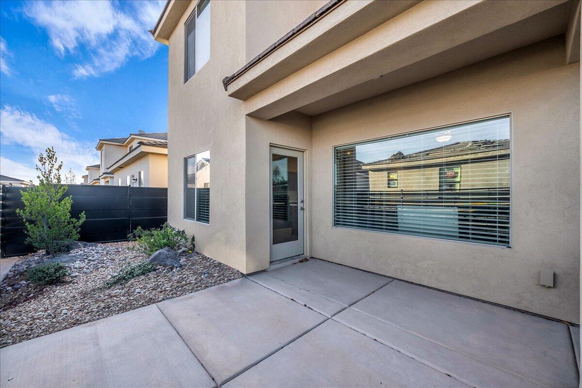 RED TRAILS SUNRISE VALLEY - Residential