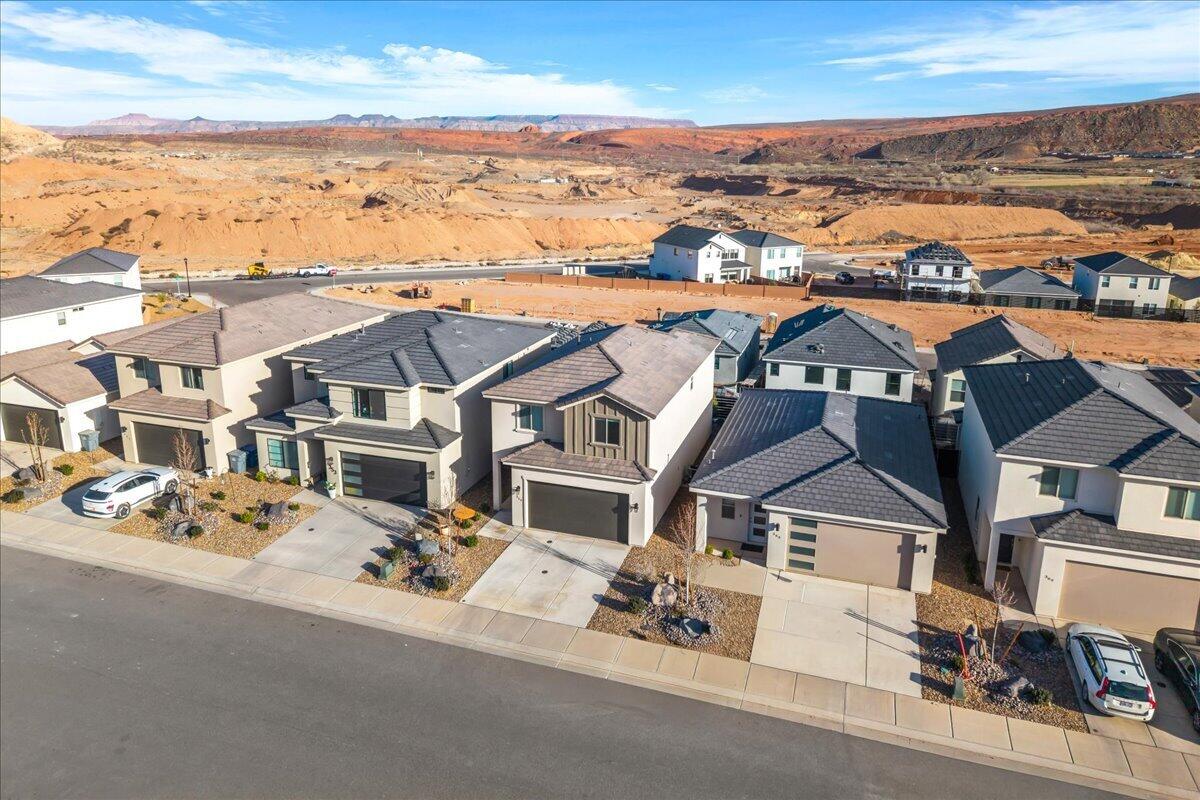 RED TRAILS SUNRISE VALLEY - Residential