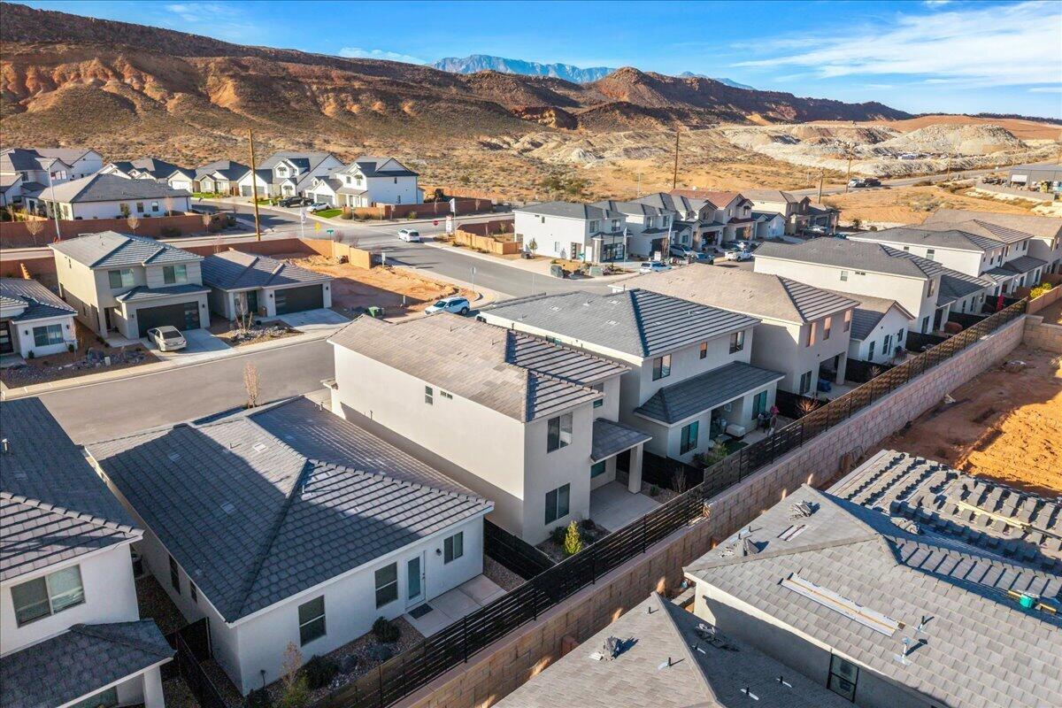 RED TRAILS SUNRISE VALLEY - Residential