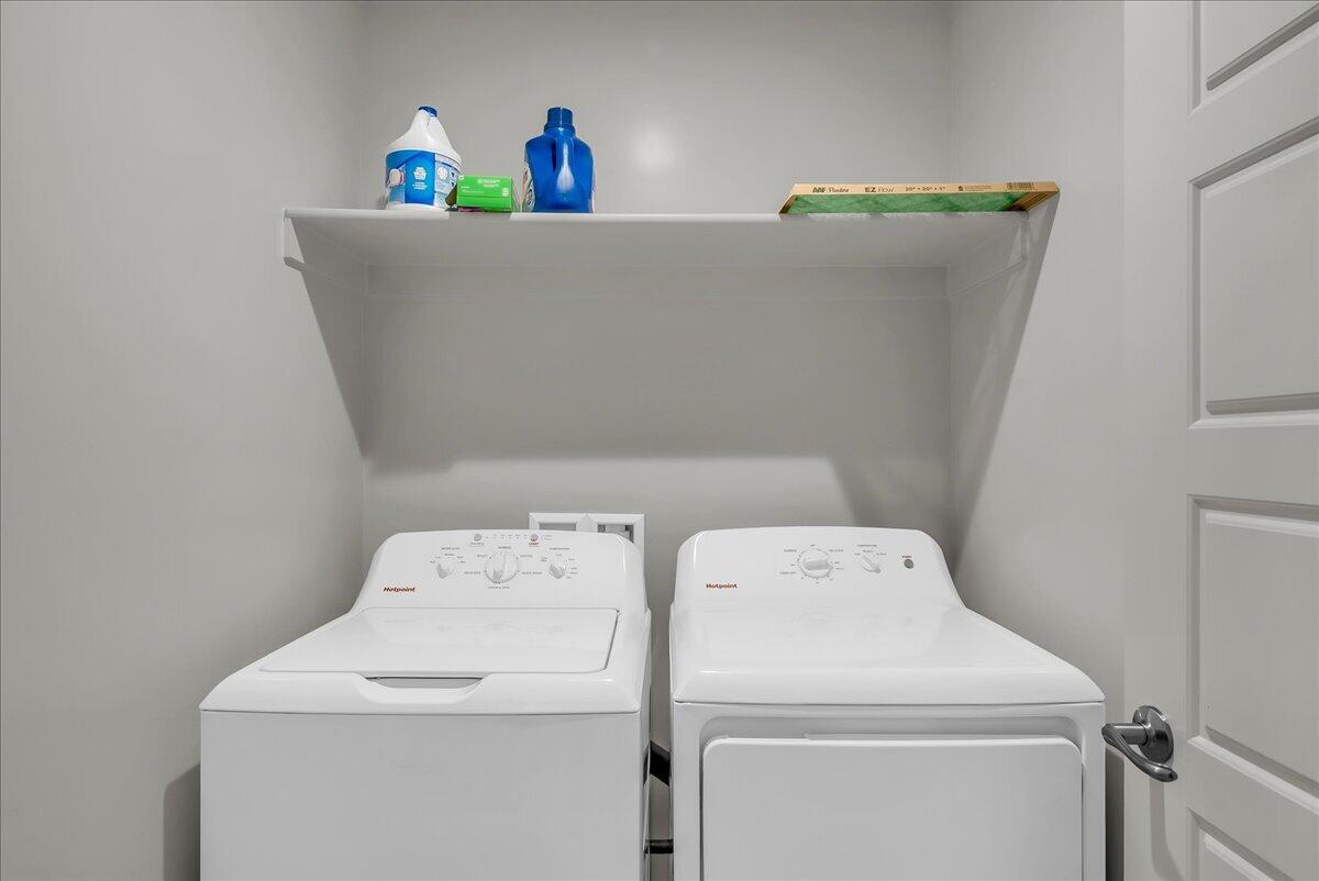 RED TRAILS SUNRISE VALLEY - Residential