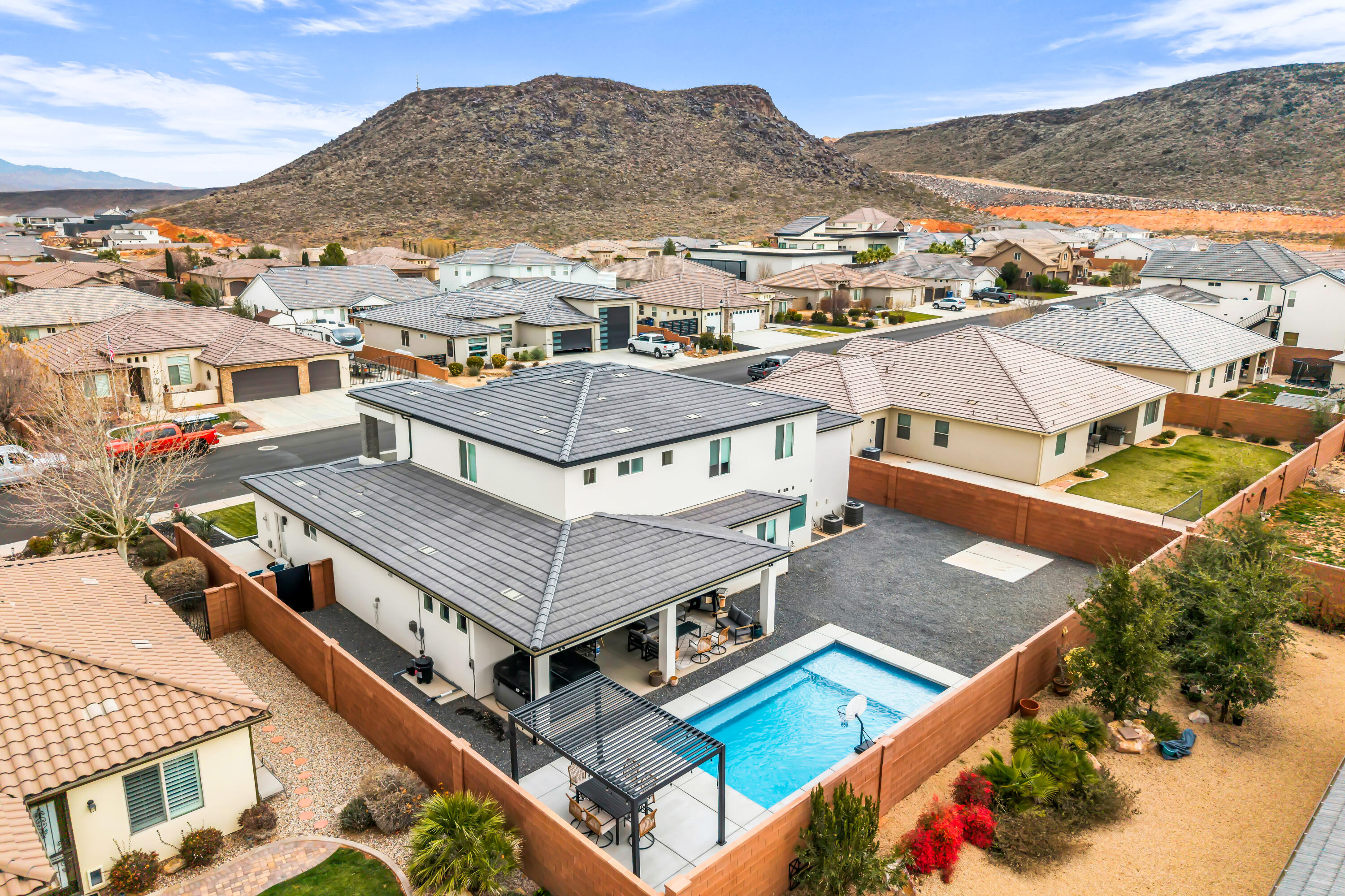 DIXIE SPRINGS - Residential