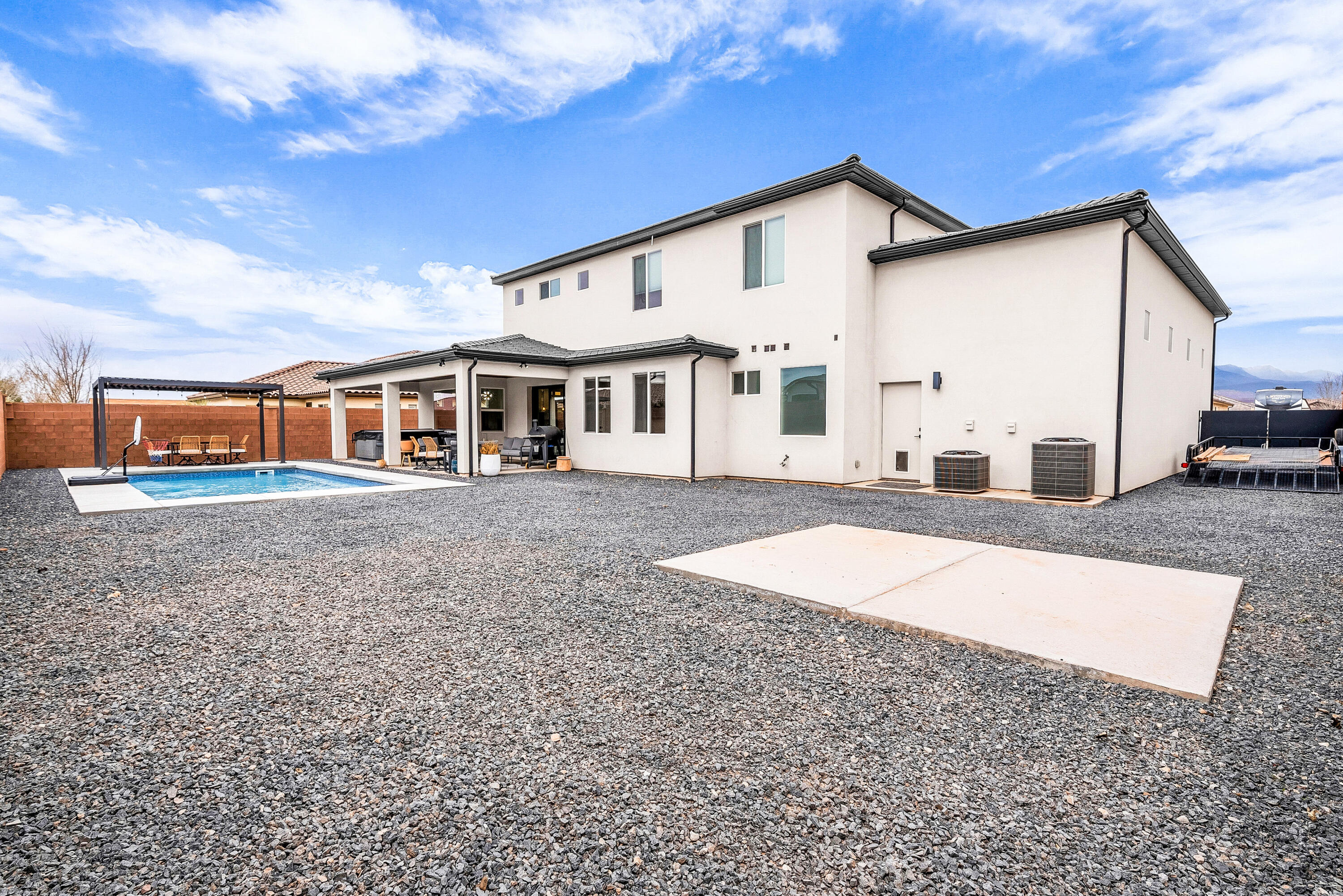 DIXIE SPRINGS - Residential