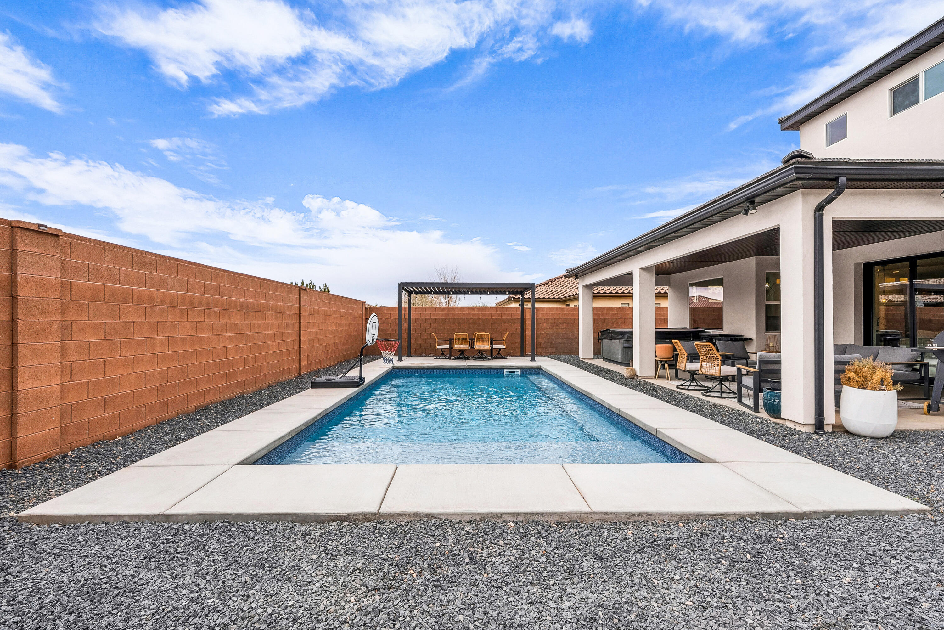 DIXIE SPRINGS - Residential