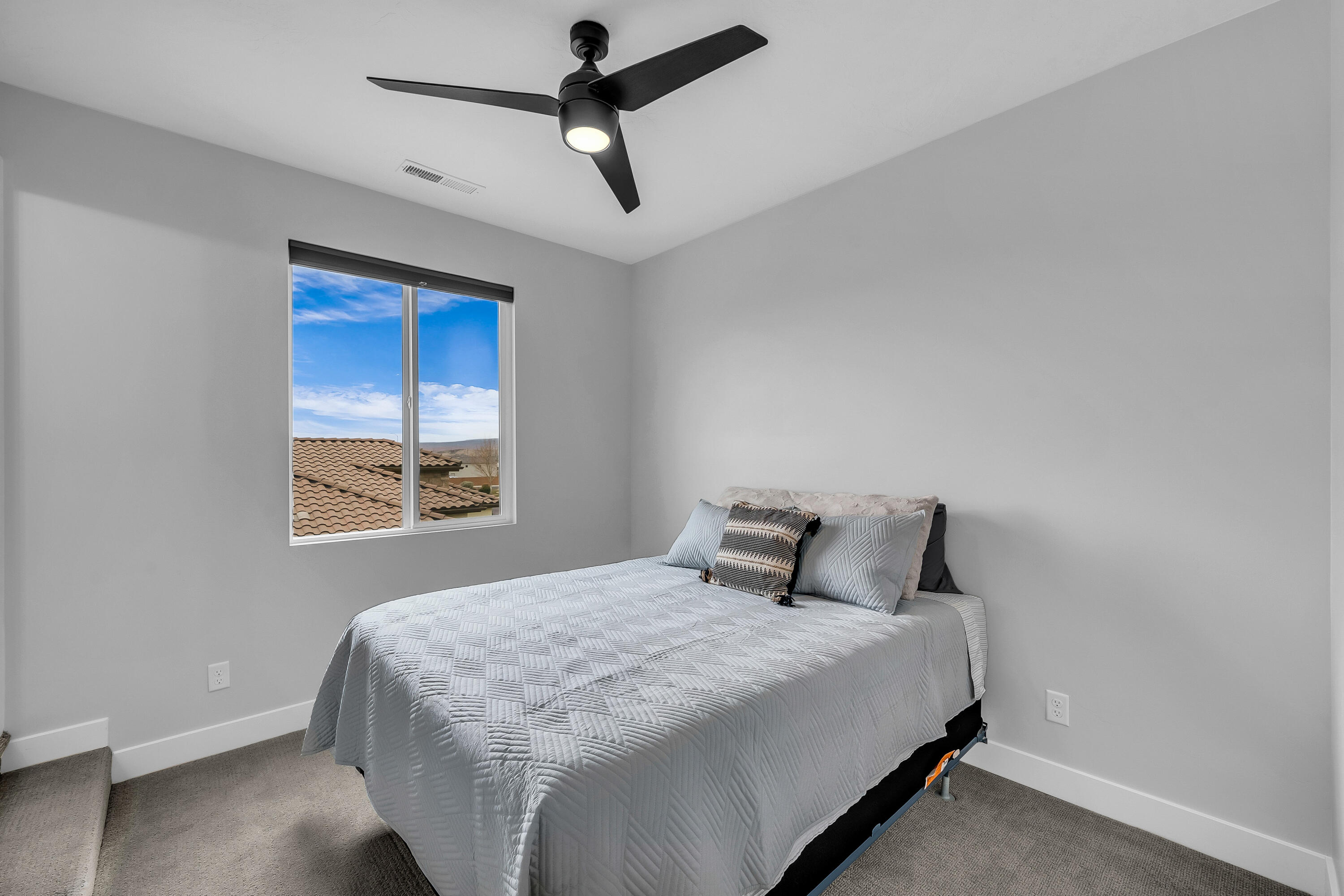 DIXIE SPRINGS - Residential