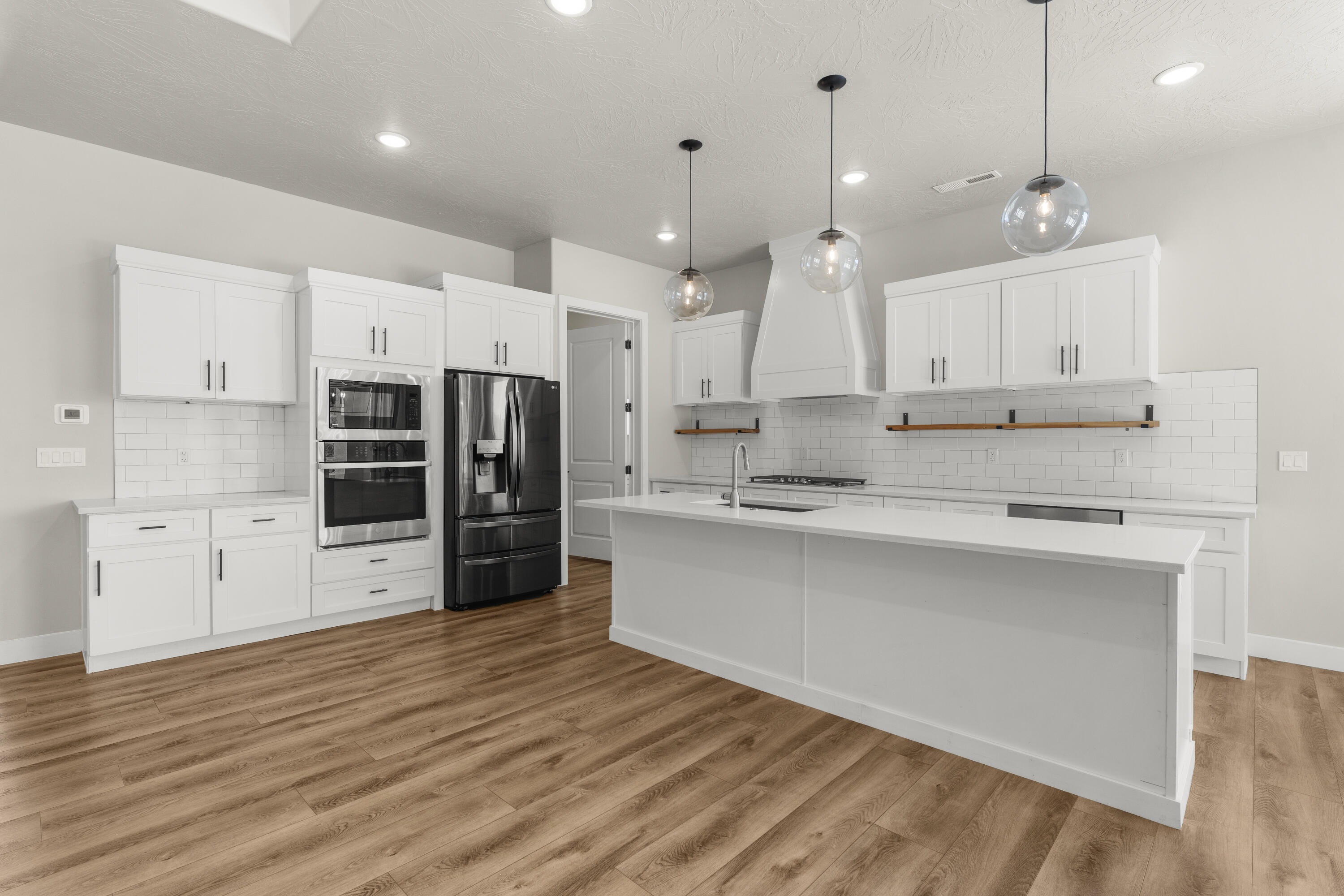 OVERLOOK AT GREEN VALLEY - Residential