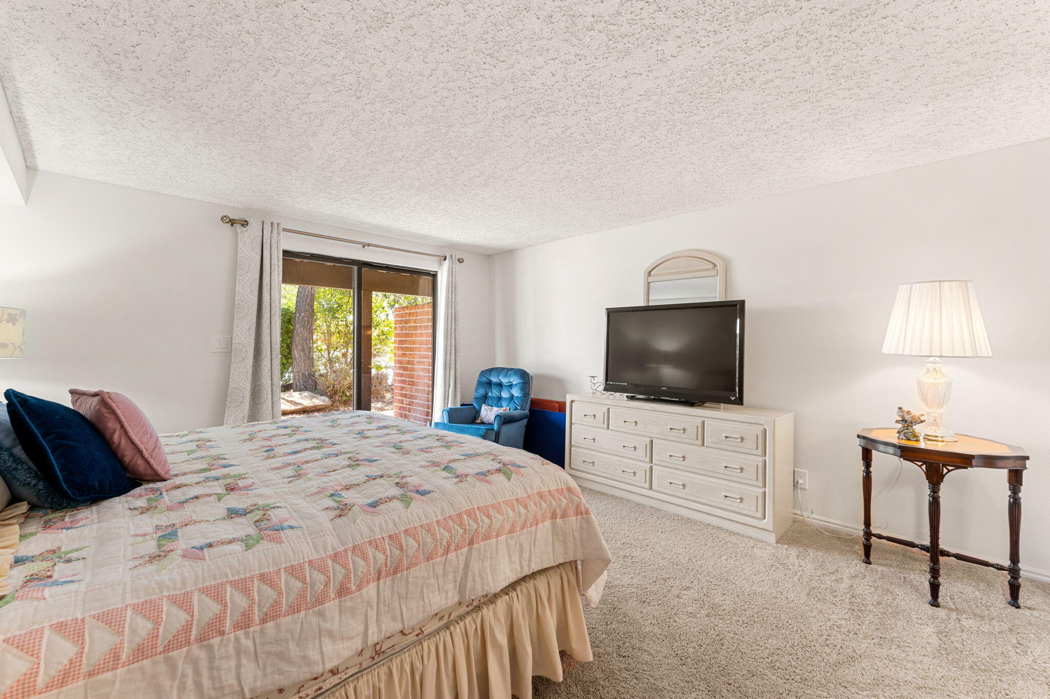 VISTA GRANDE TOWNHOMES - Residential