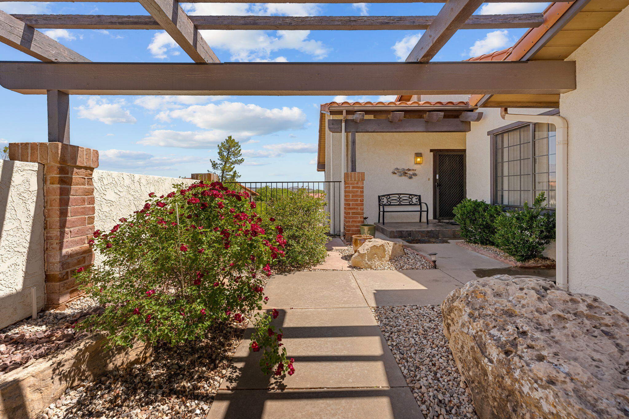 VISTA GRANDE TOWNHOMES - Residential