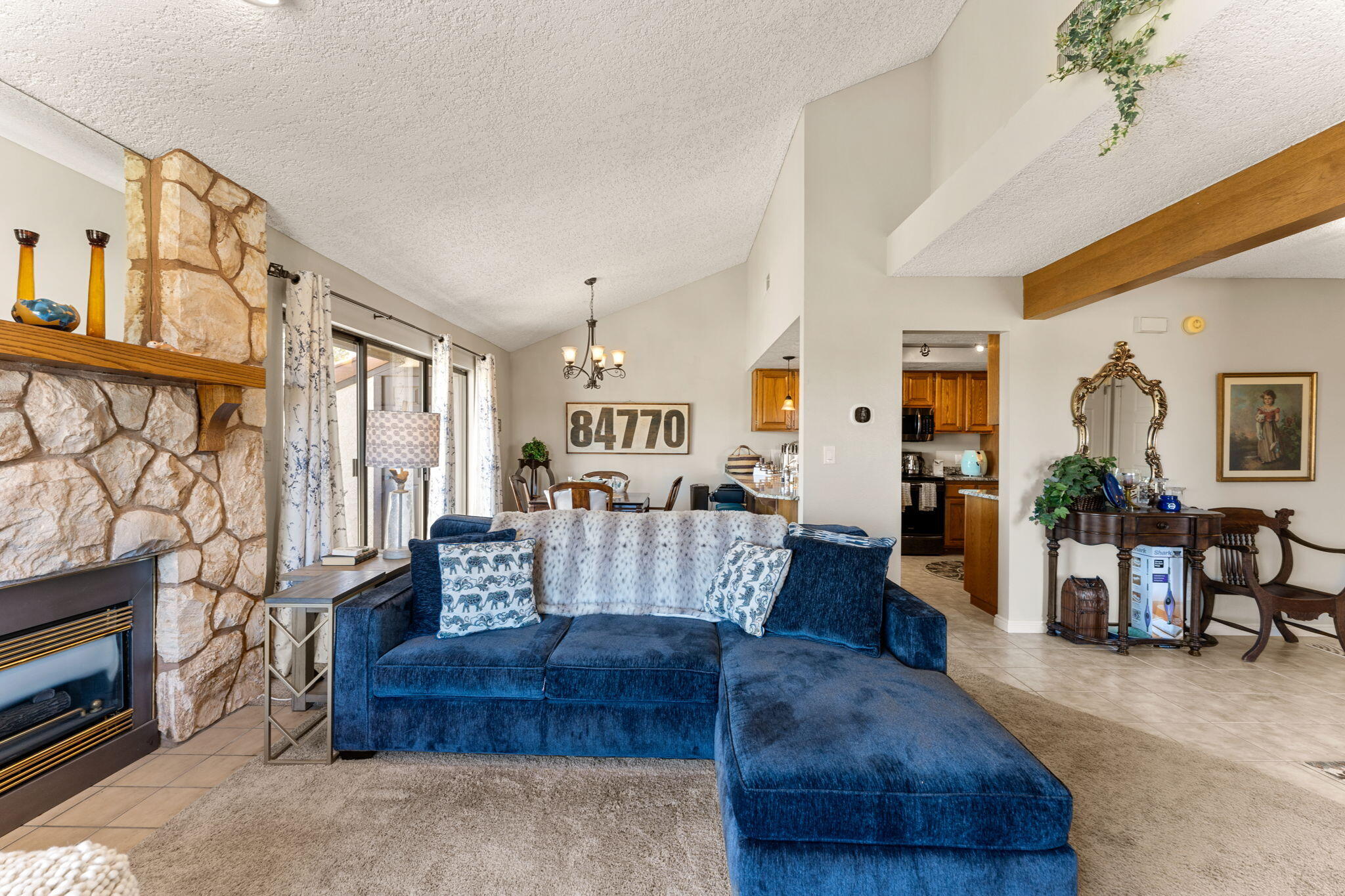 VISTA GRANDE TOWNHOMES - Residential