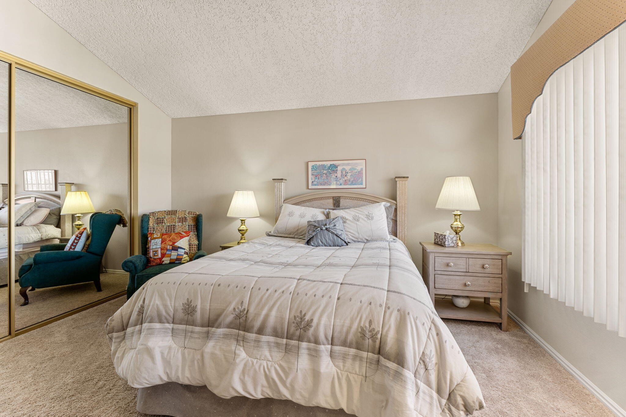 VISTA GRANDE TOWNHOMES - Residential