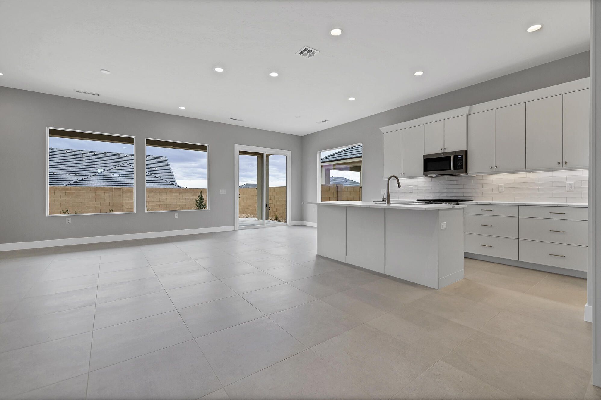 SUN RIVER FIRELIGHT - Residential